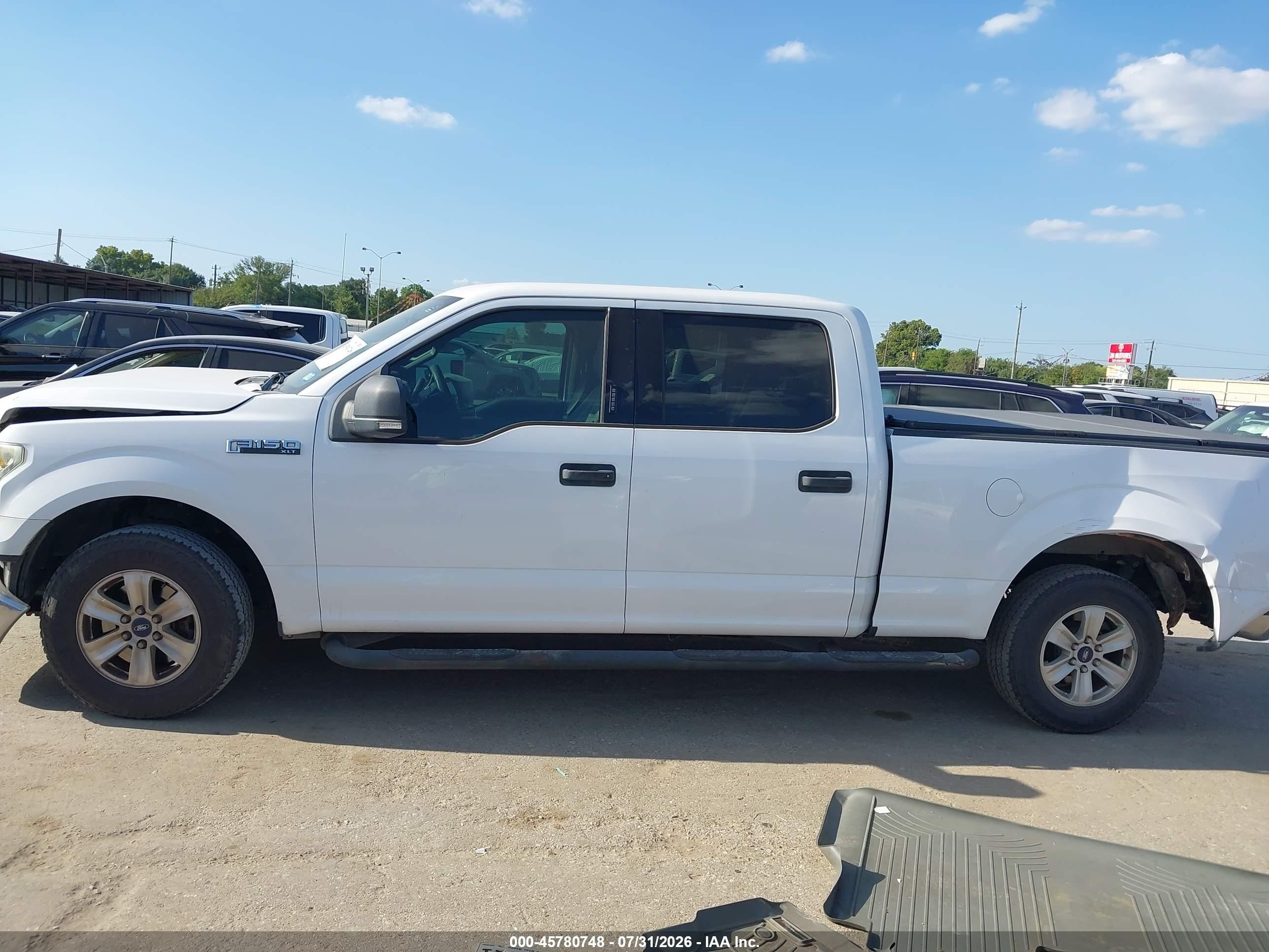 2015 Ford F-150 Xlt White vin: 1FTEW1CF7FKF08585
