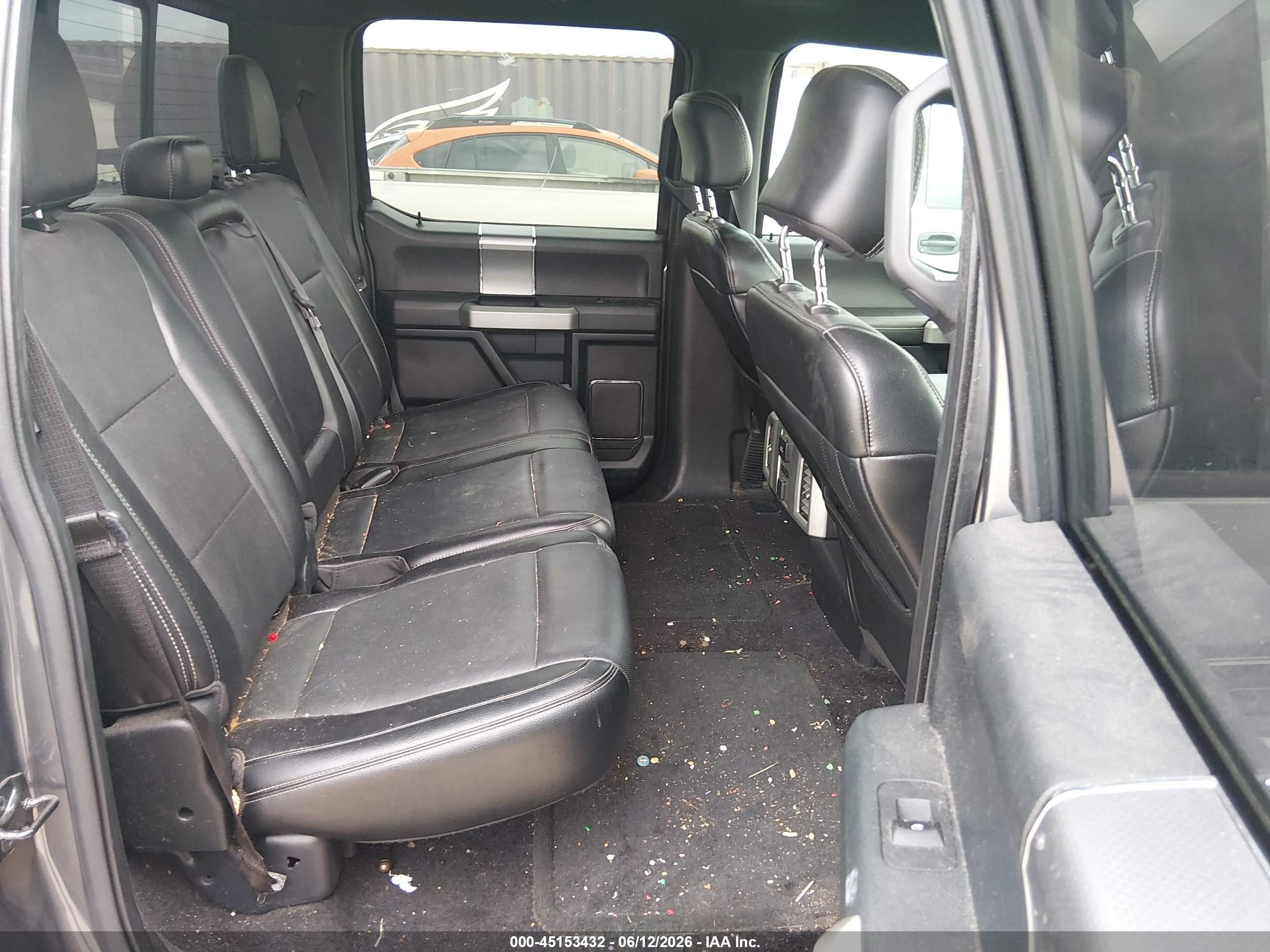2015 Ford F-150 Lariat Gray vin: 1FTEW1CF8FFB33282