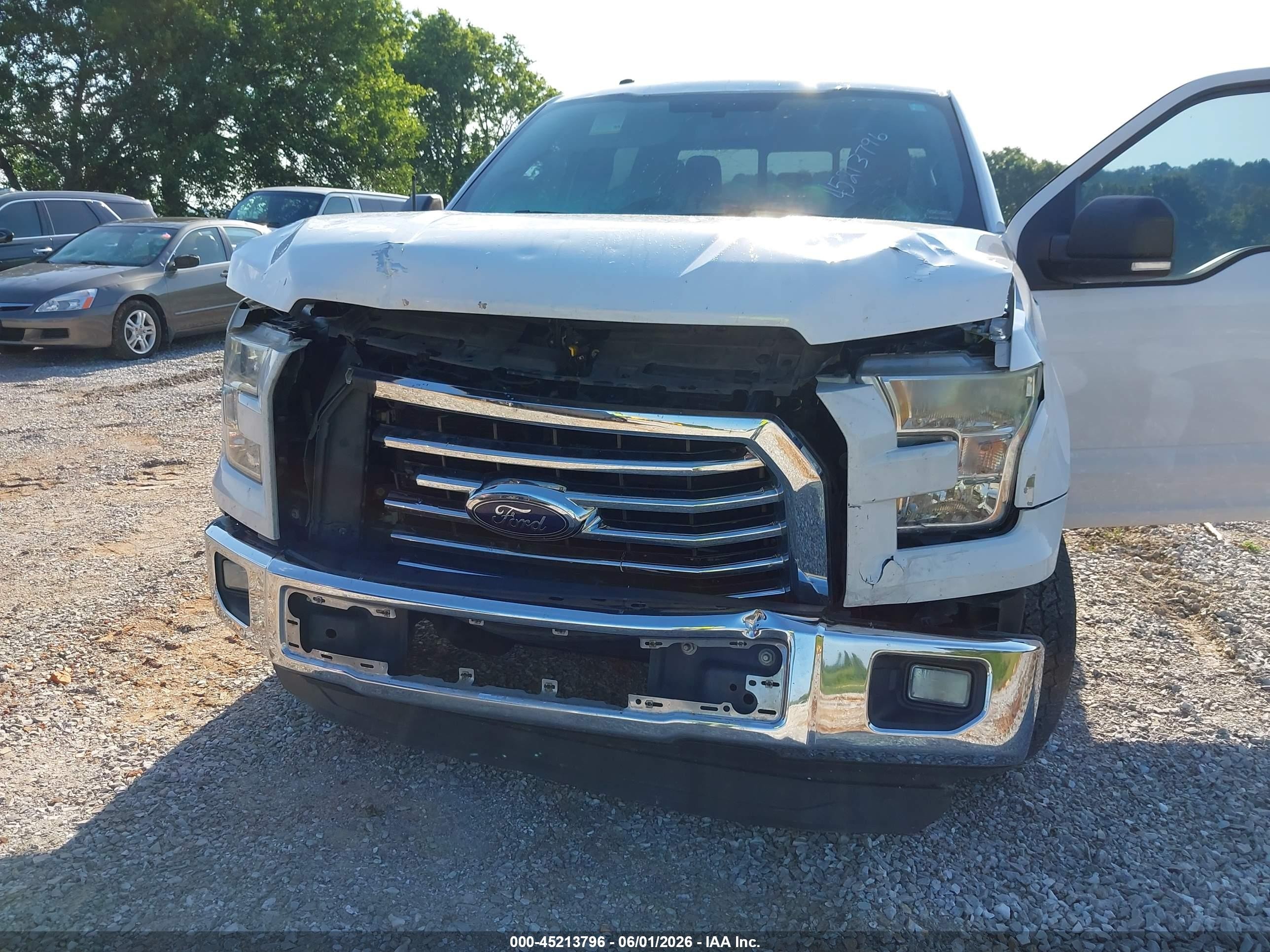 2015 Ford F-150 Xlt Белый vin: 1FTEW1CF8FKD57594