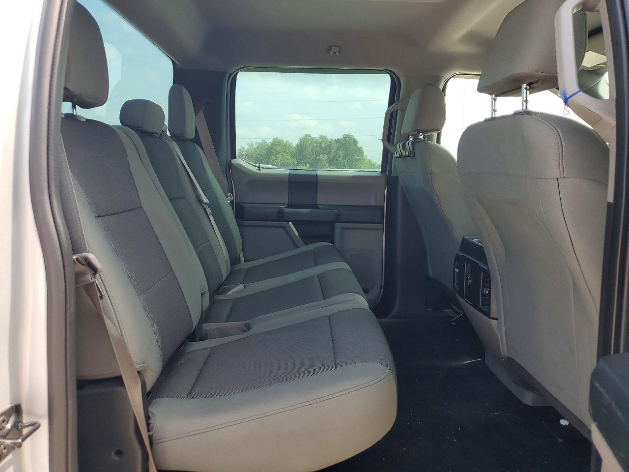 2015 Ford F150 Supercrew Silver vin: 1FTEW1CF8FKE06308