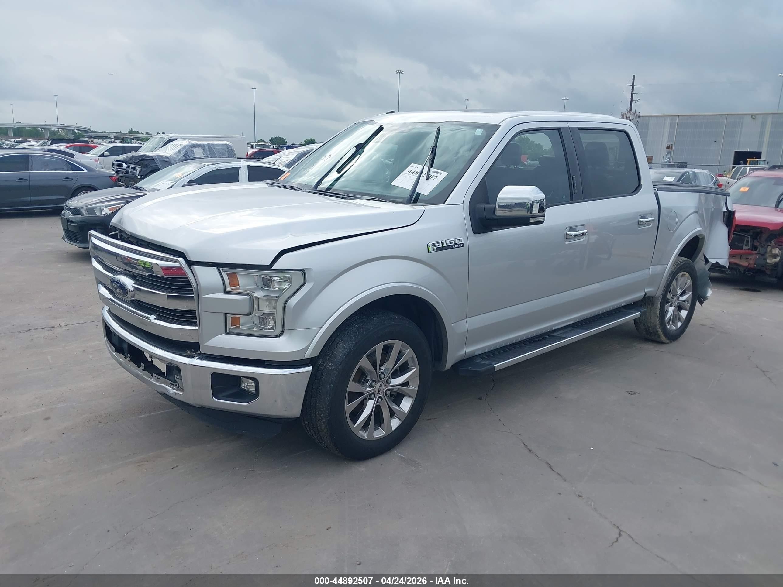 2015 Ford F-150 Lariat Silver vin: 1FTEW1CF8FKE15123