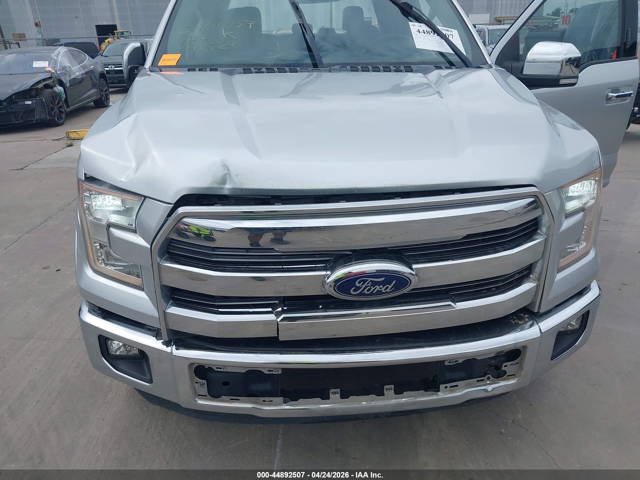 2015 Ford F-150 Lariat Silver vin: 1FTEW1CF8FKE15123