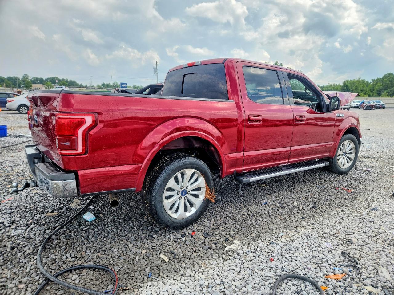 2015 Ford F150 Supercrew Red vin: 1FTEW1CF9FFA84030