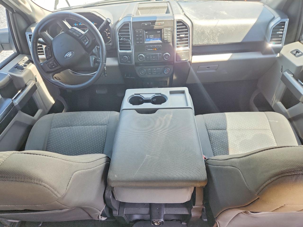 2015 Ford F150 Supercrew Silver vin: 1FTEW1CG0FKD24730
