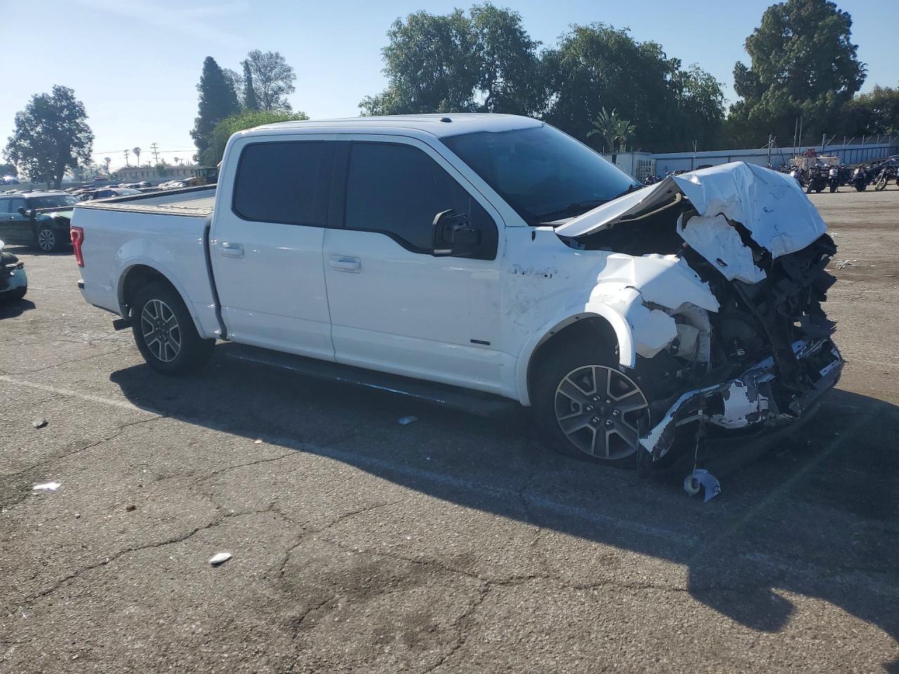 2016 Ford F150 Supercrew White vin: 1FTEW1CG0GKF52082