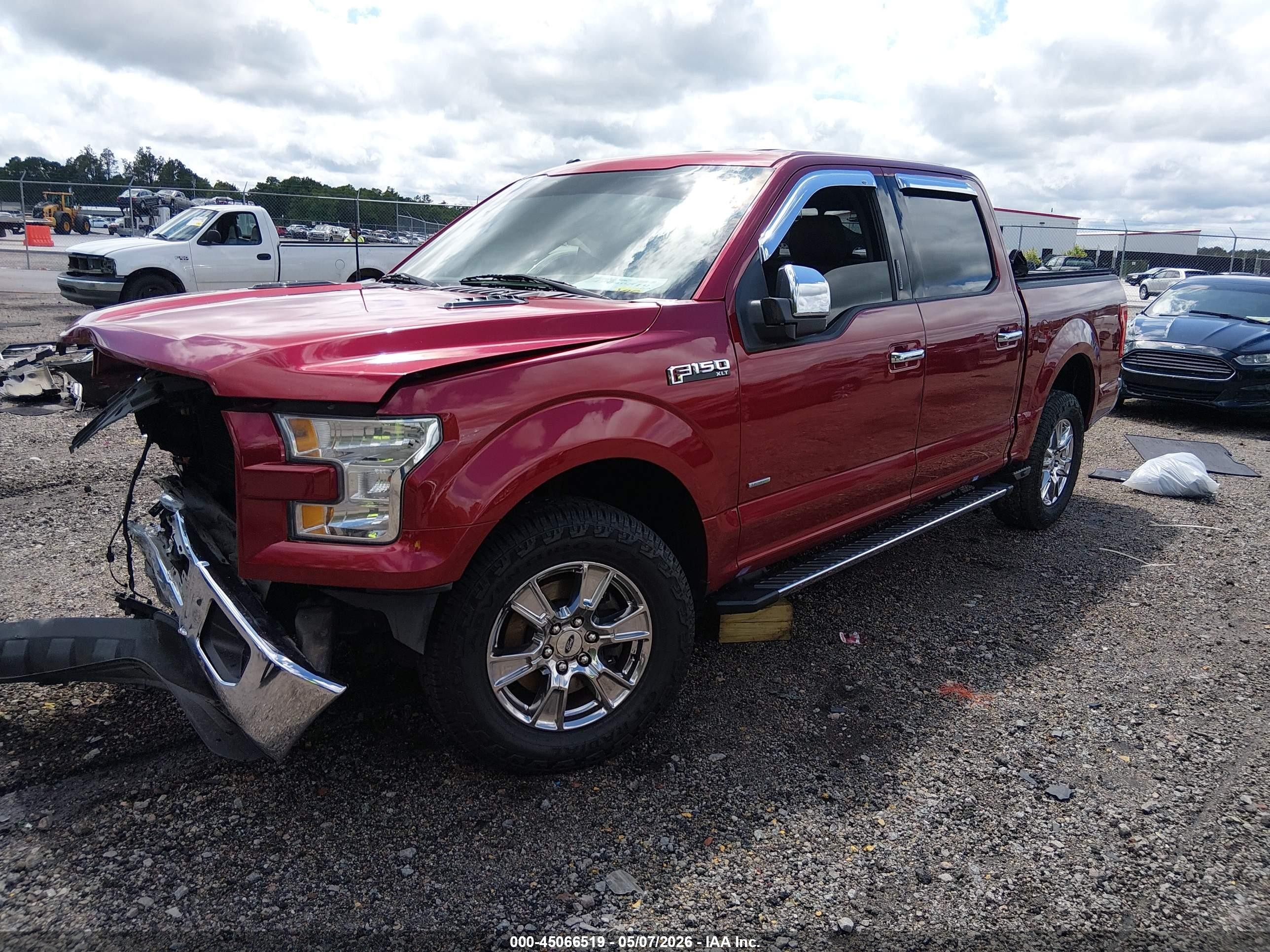 2015 Ford F-150 Xlt Red vin: 1FTEW1CG1FFB28899