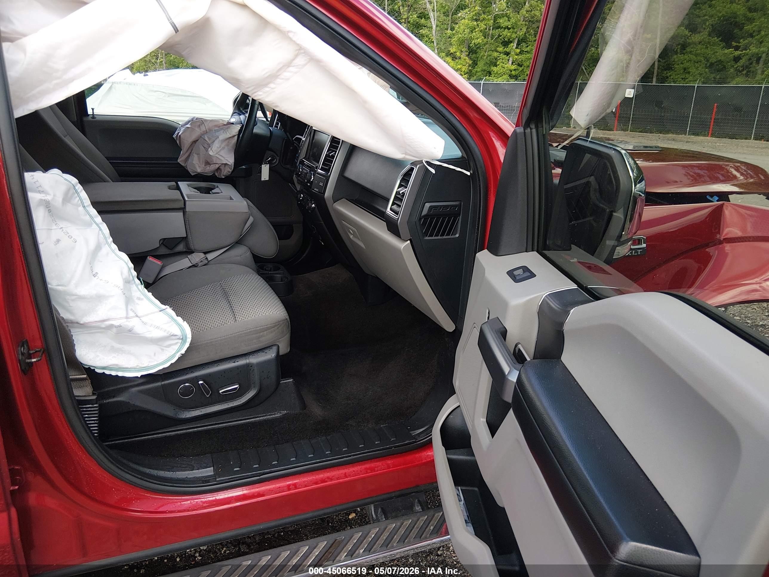 2015 Ford F-150 Xlt Red vin: 1FTEW1CG1FFB28899