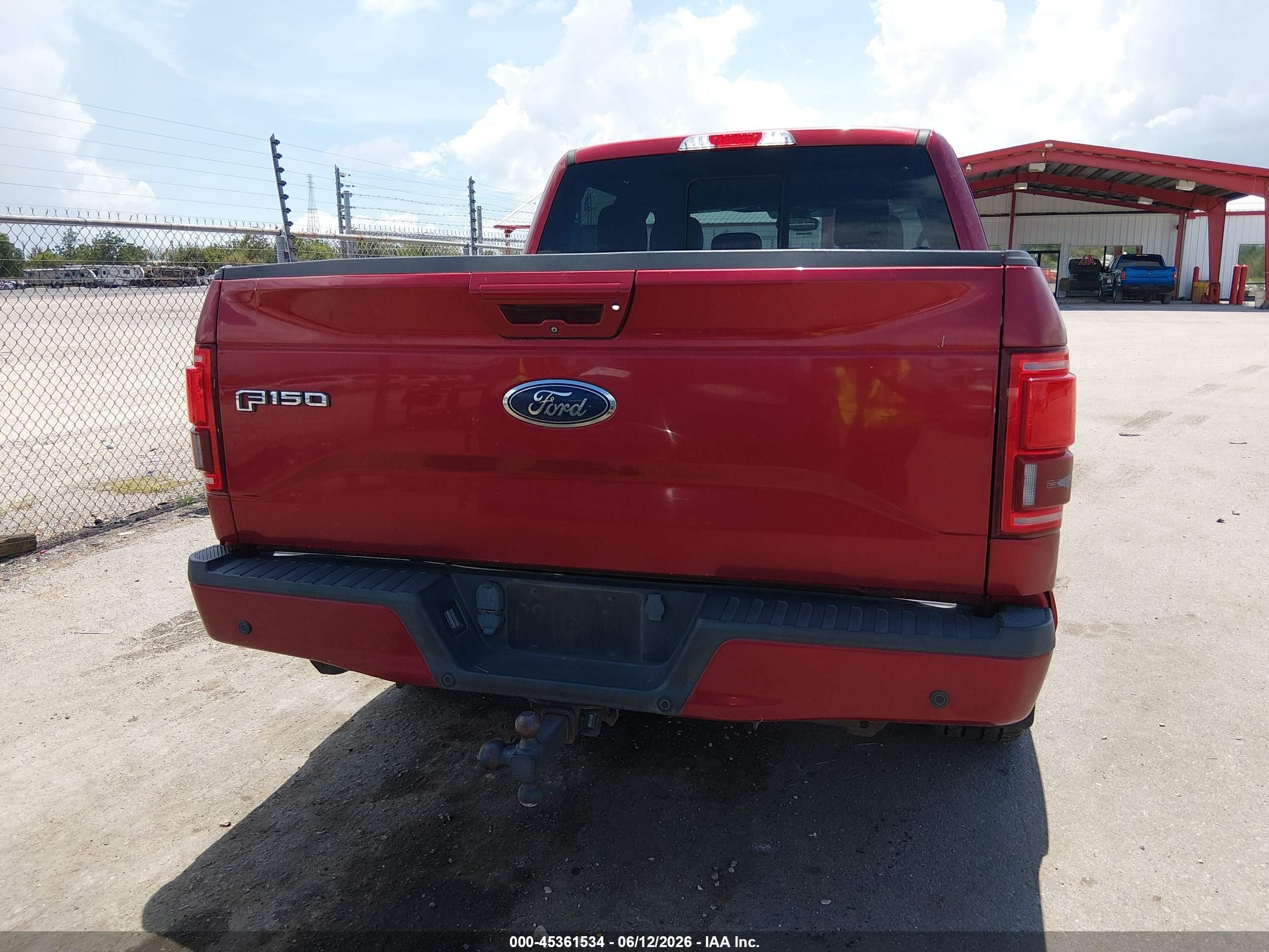 2015 Ford F-150 Lariat Red vin: 1FTEW1CG1FKD01182