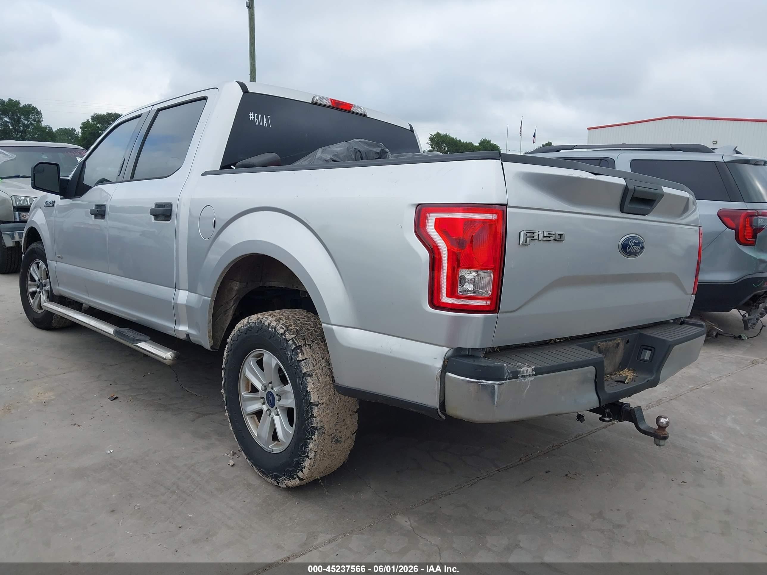 2015 Ford F-150 Xlt Silver vin: 1FTEW1CG1FKD83267