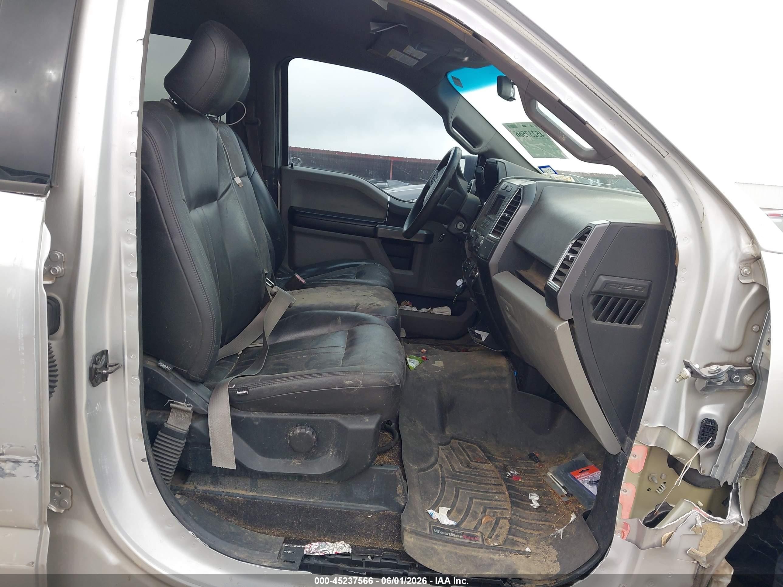 2015 Ford F-150 Xlt Silver vin: 1FTEW1CG1FKD83267