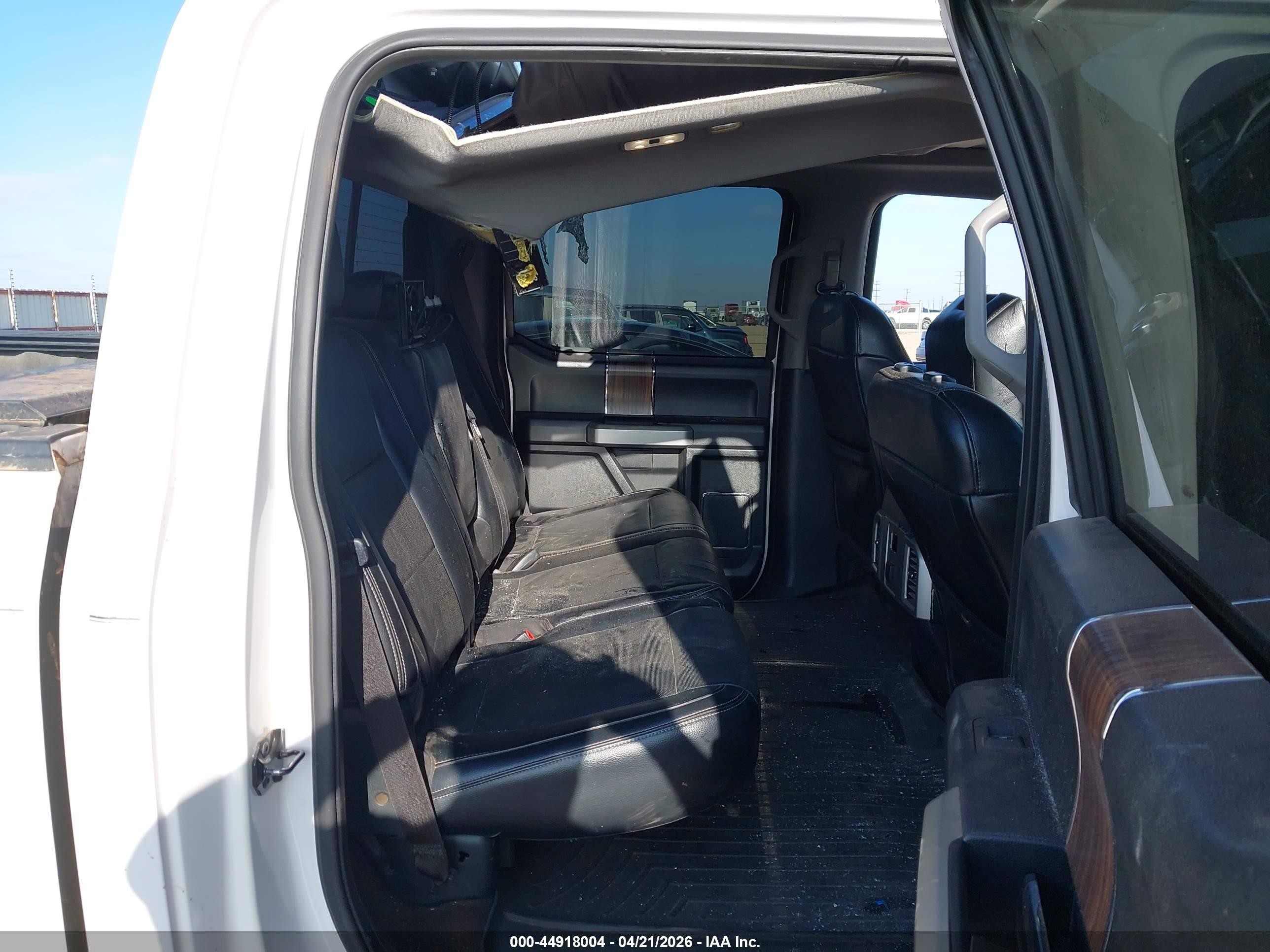 2015 Ford F-150 Lariat White vin: 1FTEW1CG1FKE03386