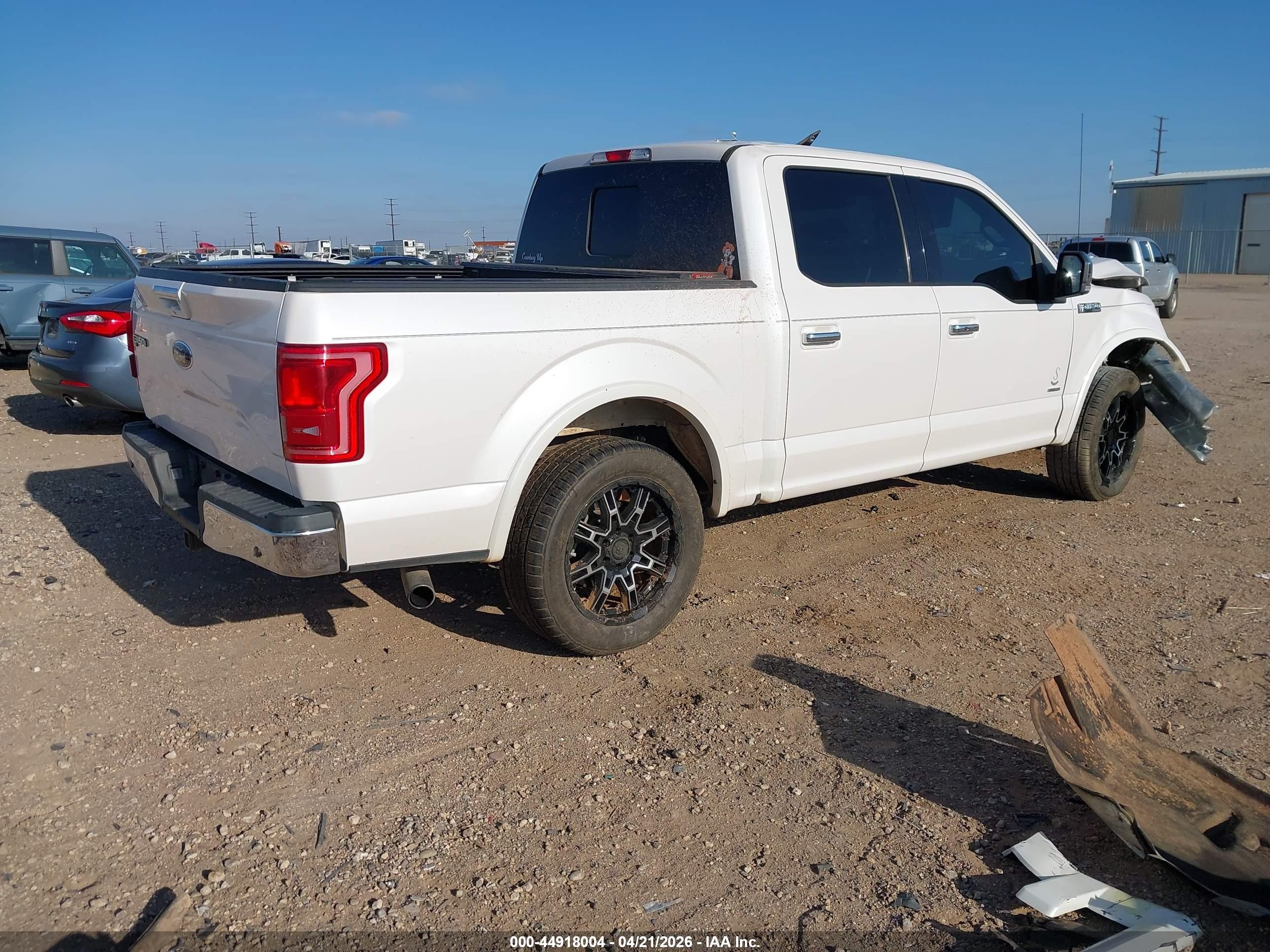 2015 Ford F-150 Lariat White vin: 1FTEW1CG1FKE03386