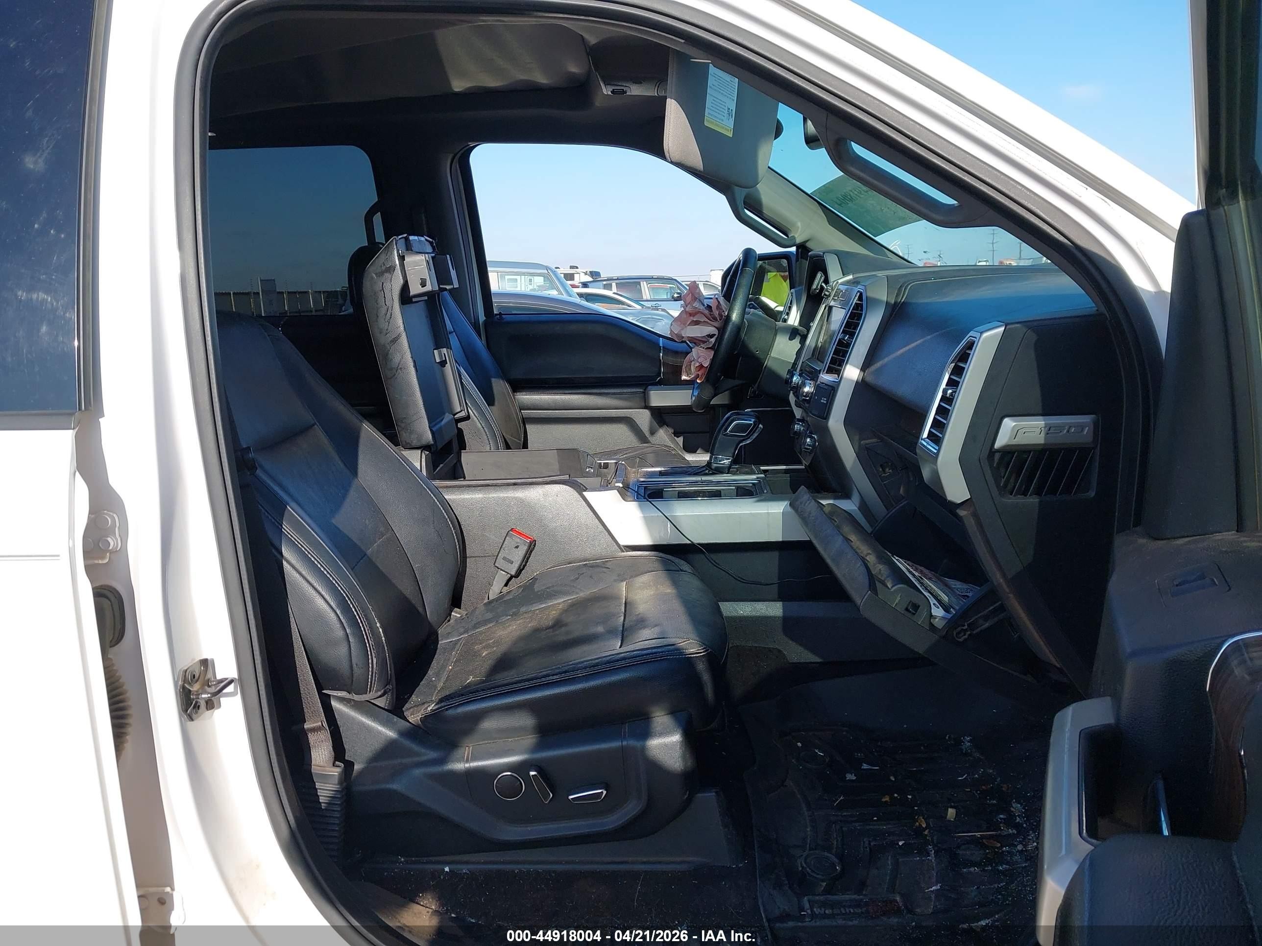 2015 Ford F-150 Lariat White vin: 1FTEW1CG1FKE03386
