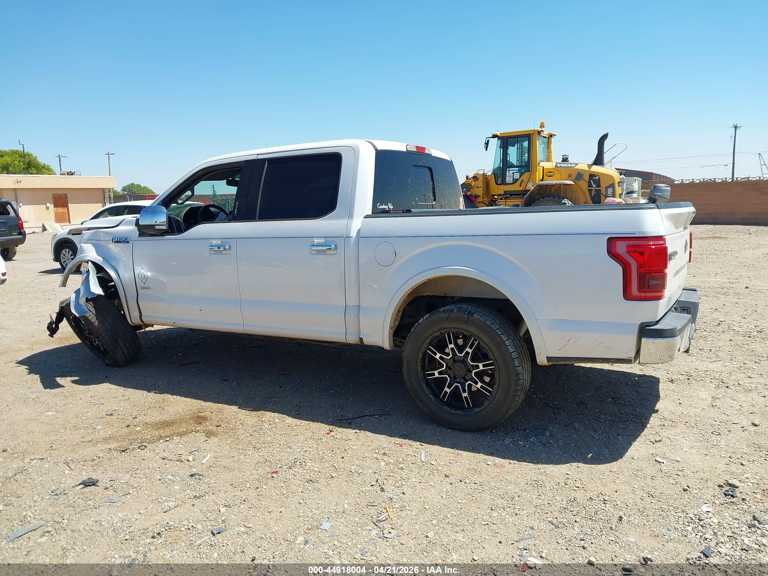 2015 Ford F-150 Lariat White vin: 1FTEW1CG1FKE03386