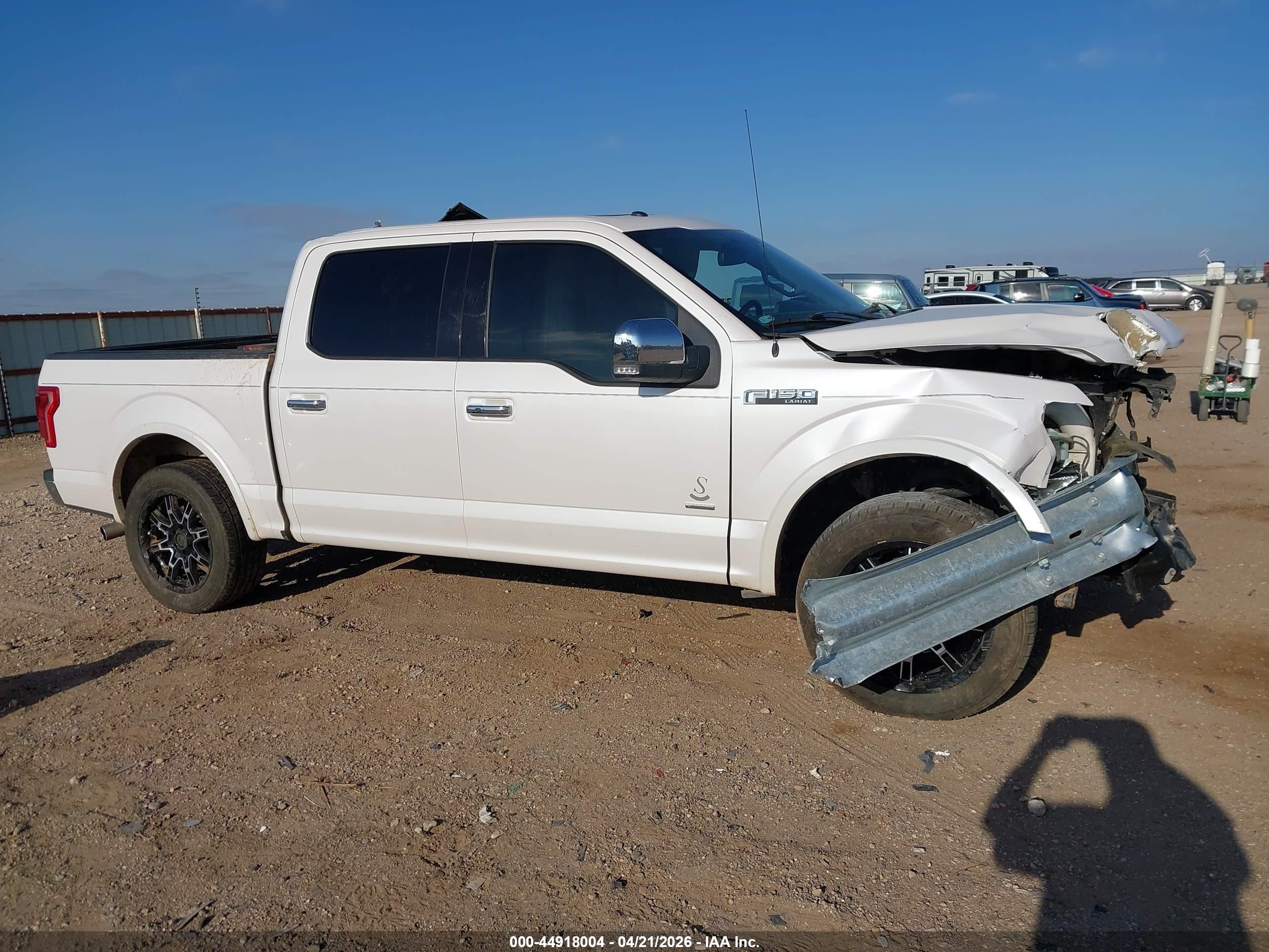 2015 Ford F-150 Lariat White vin: 1FTEW1CG1FKE03386