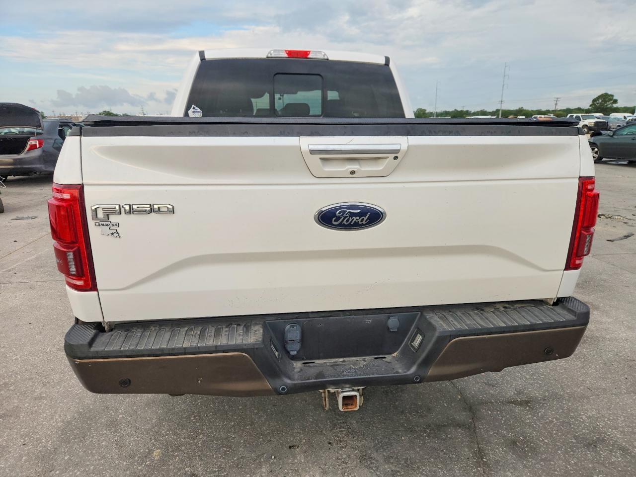 2015 Ford F150 Supercrew White vin: 1FTEW1CG1FKE12959