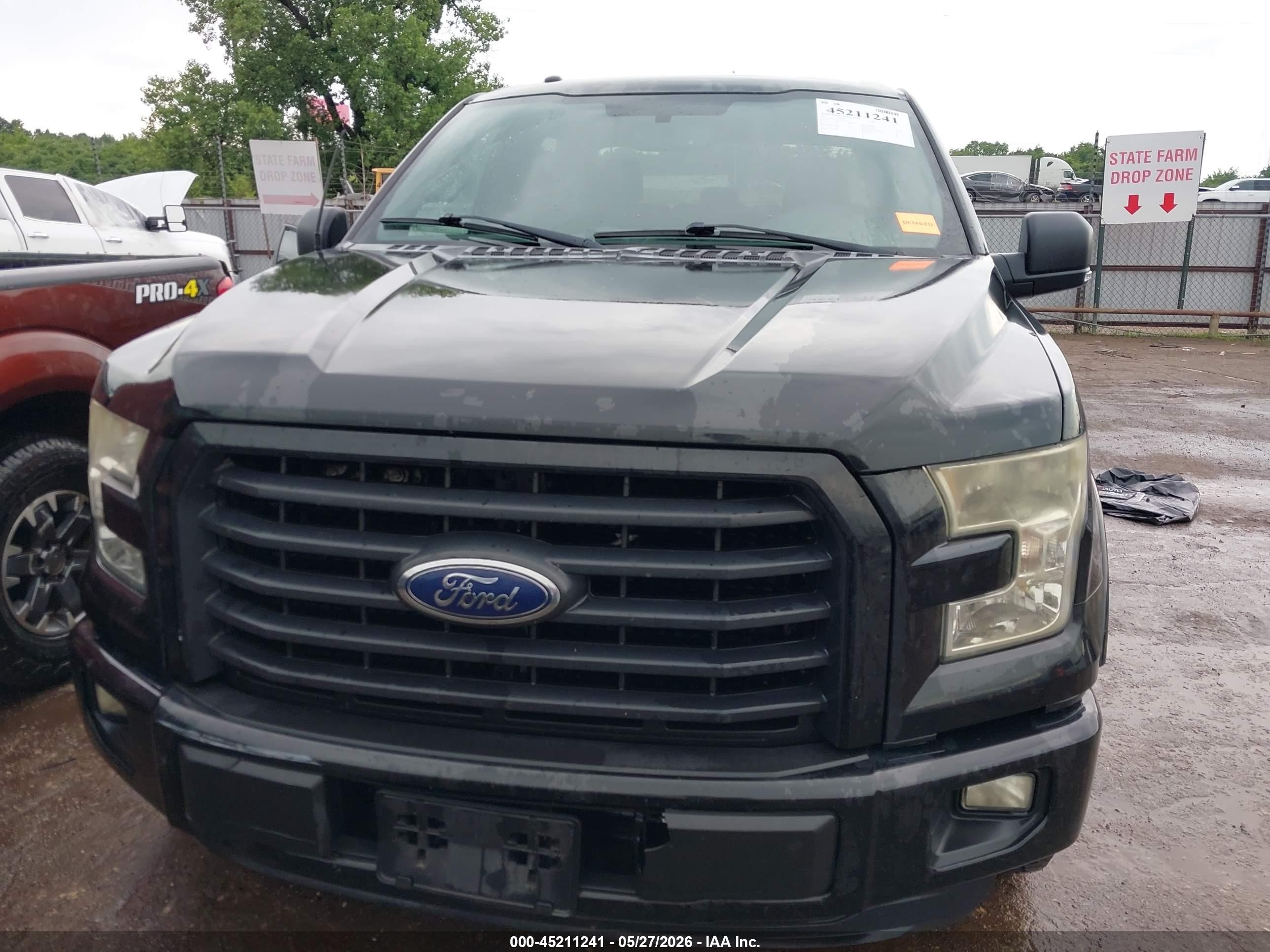 2015 Ford F-150 Xlt Черный vin: 1FTEW1CG1FKE29101