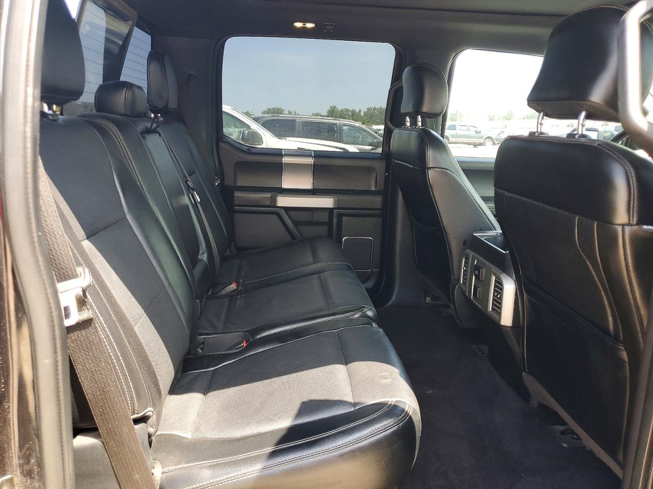 2015 Ford F150 Supercrew Black vin: 1FTEW1CG1FKF01737