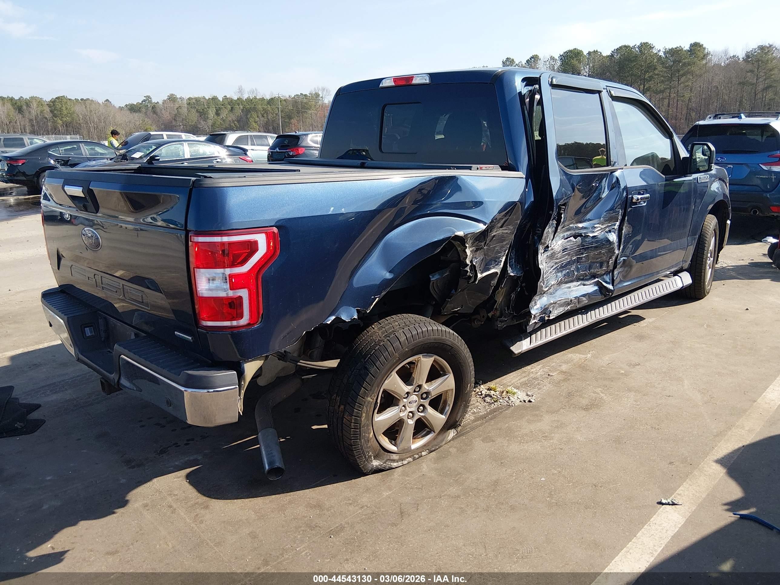2018 Ford F-150 Xlt Blue vin: 1FTEW1CG1JFE74153