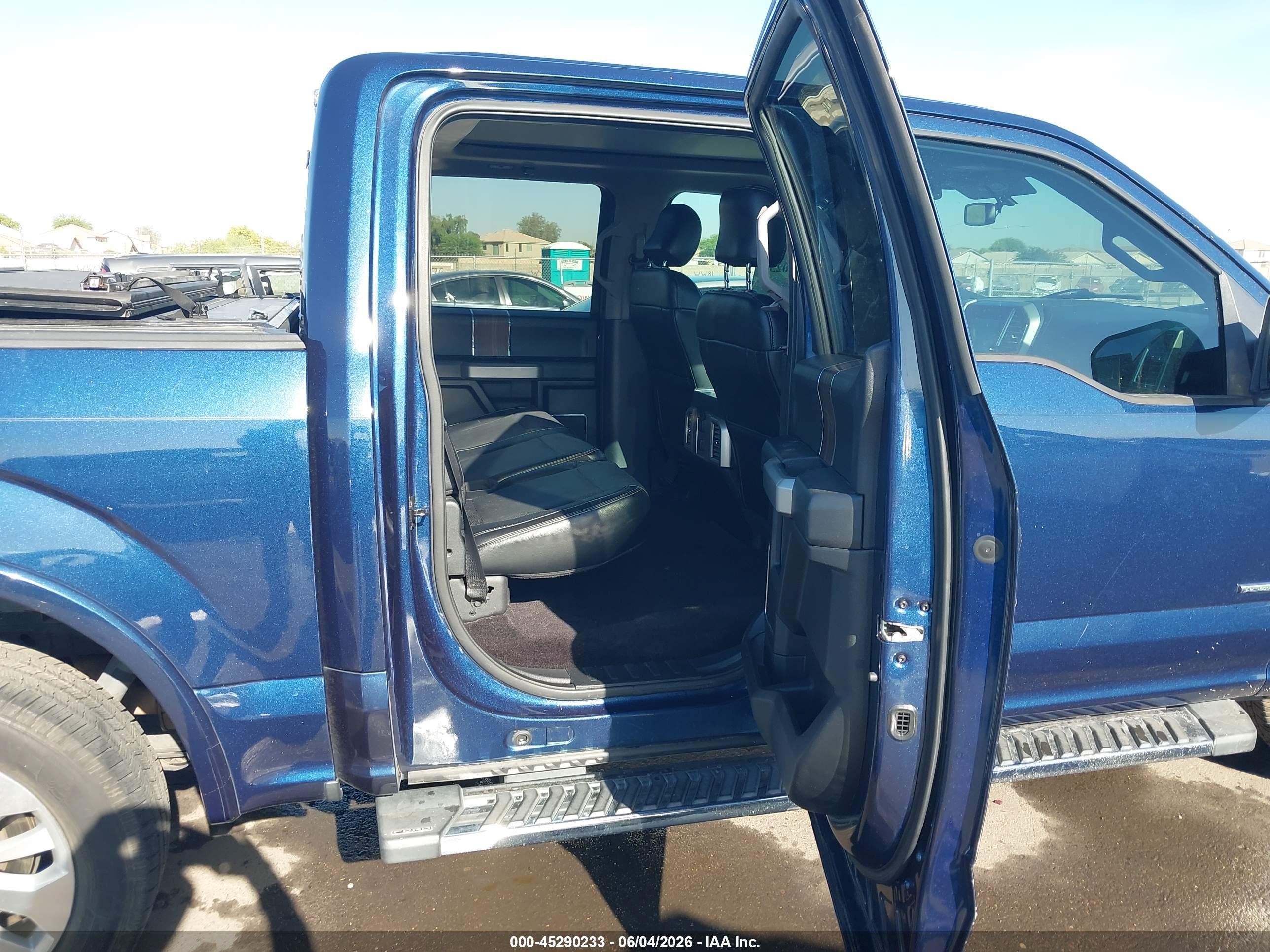 2016 Ford F-150 Lariat Синий vin: 1FTEW1CG3GKF71256