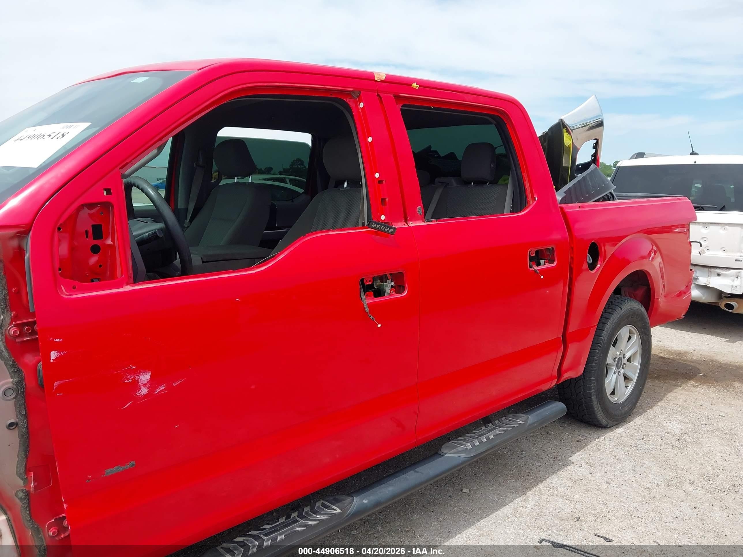 2017 Ford F-150 Xlt Red vin: 1FTEW1CG4HKC84915