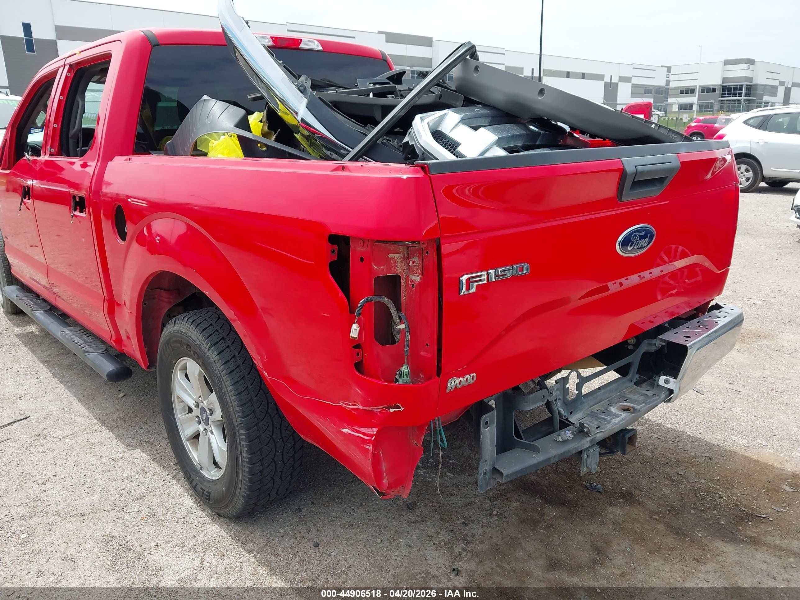 2017 Ford F-150 Xlt Red vin: 1FTEW1CG4HKC84915