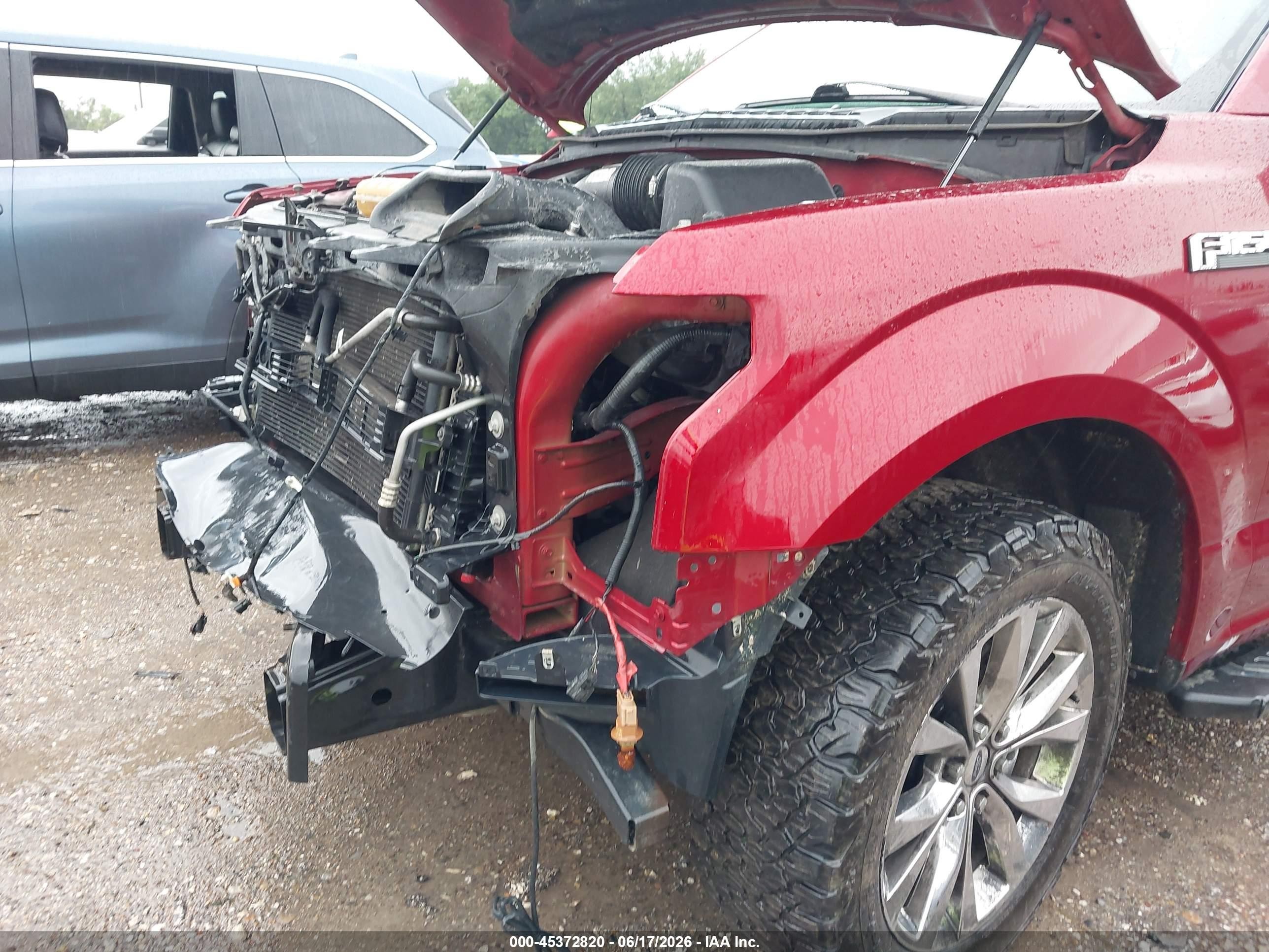 2015 Ford F-150 Xlt Red vin: 1FTEW1CG6FKE38165