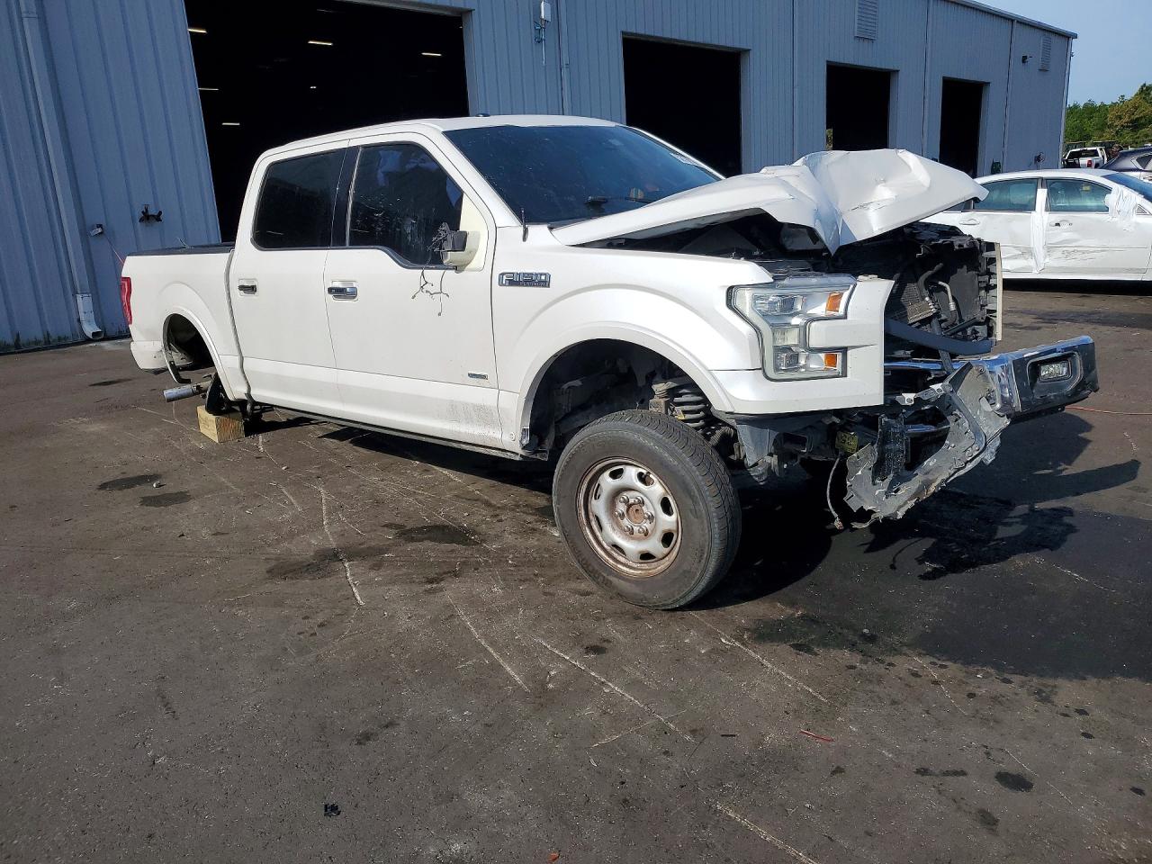 2015 Ford F150 Supercrew White vin: 1FTEW1CG7FFC47461
