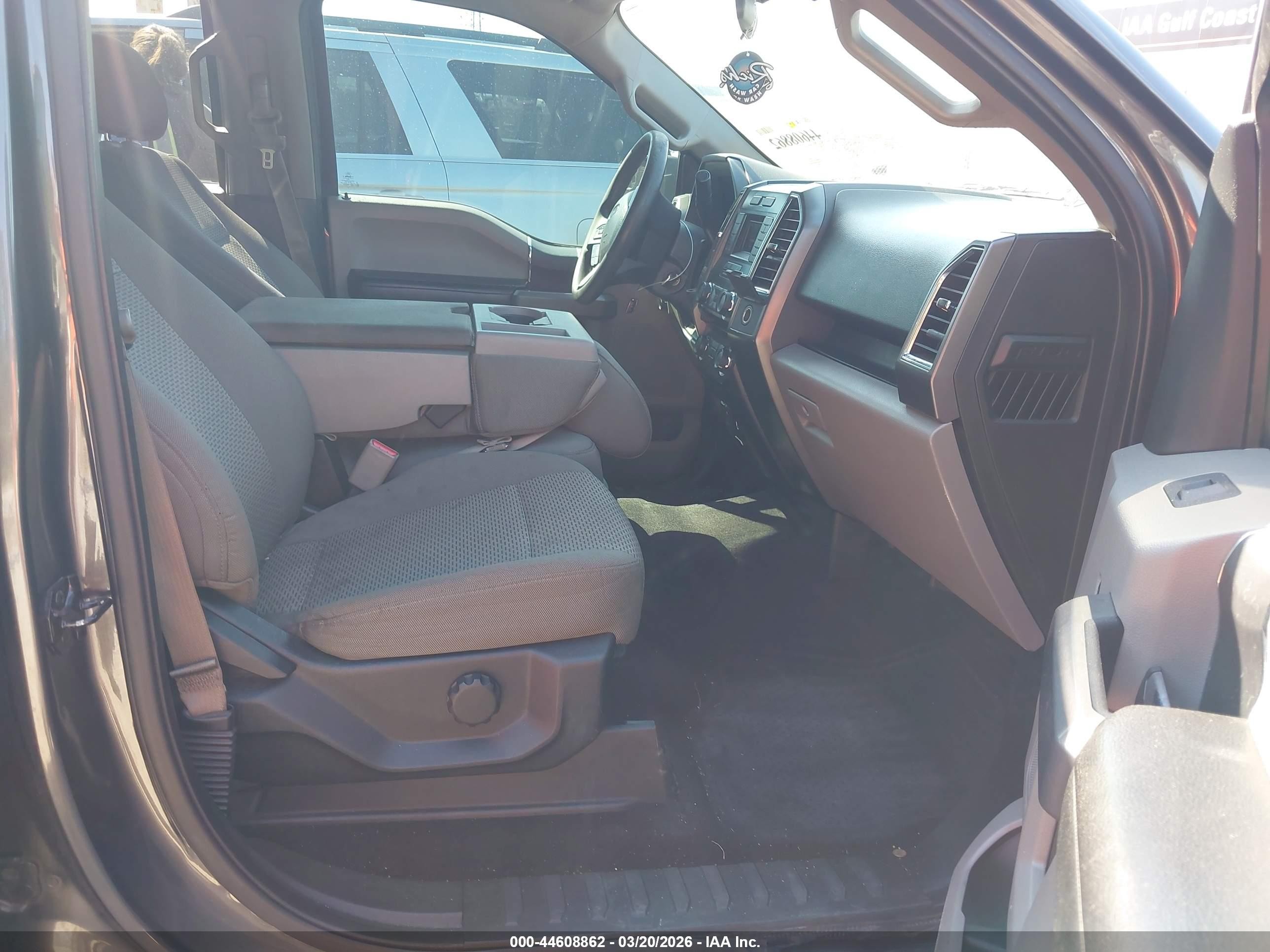 2016 Ford F-150 Xlt Gray vin: 1FTEW1CG7GFA23608