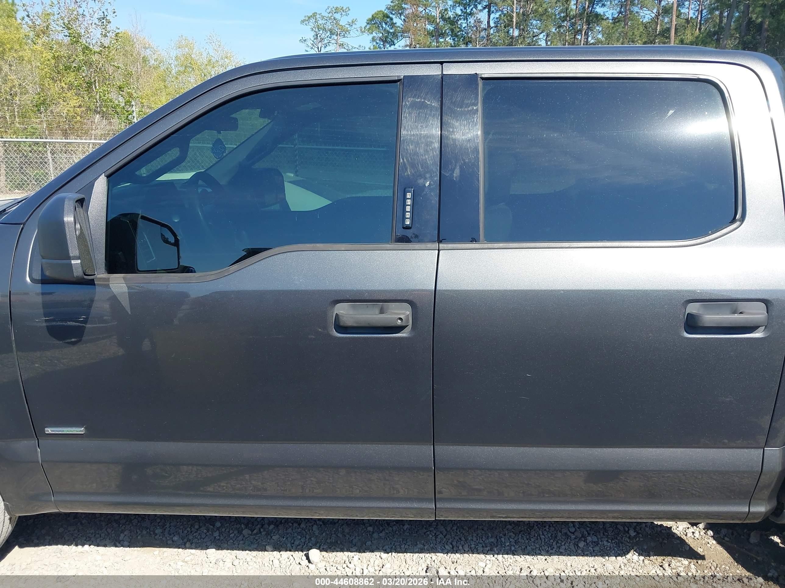 2016 Ford F-150 Xlt Gray vin: 1FTEW1CG7GFA23608
