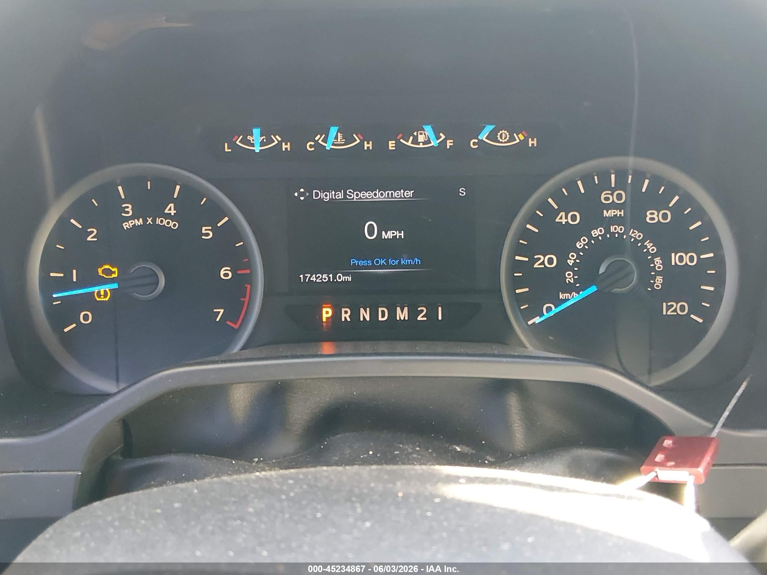 2015 Ford F-150 Xlt White vin: 1FTEW1CG8FKE13347