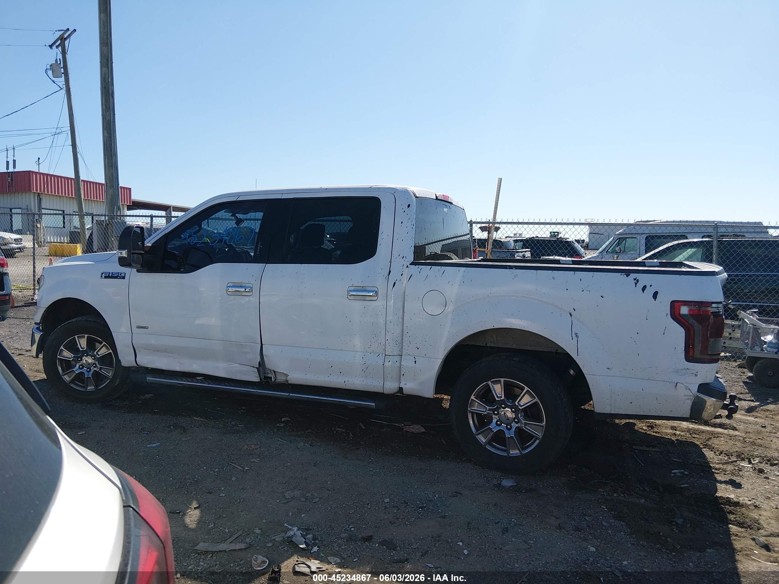 2015 Ford F-150 Xlt White vin: 1FTEW1CG8FKE13347