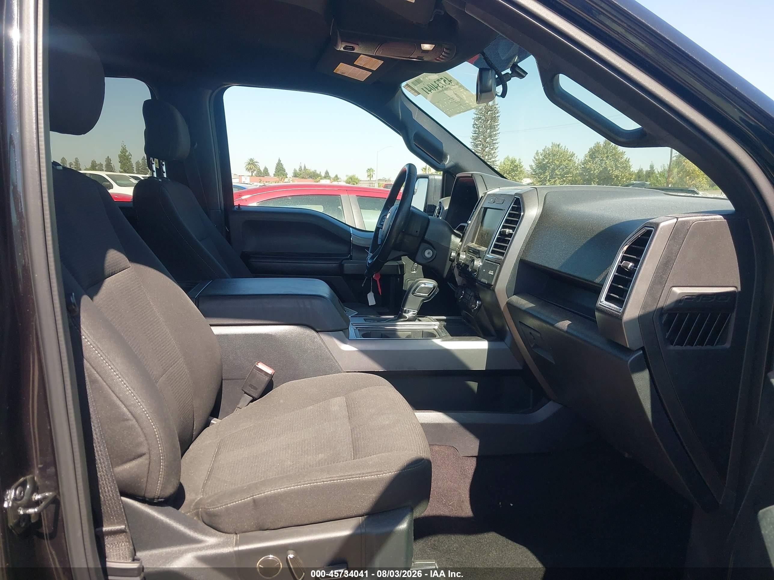2015 Ford F-150 Xlt Черный vin: 1FTEW1CG8FKE70812
