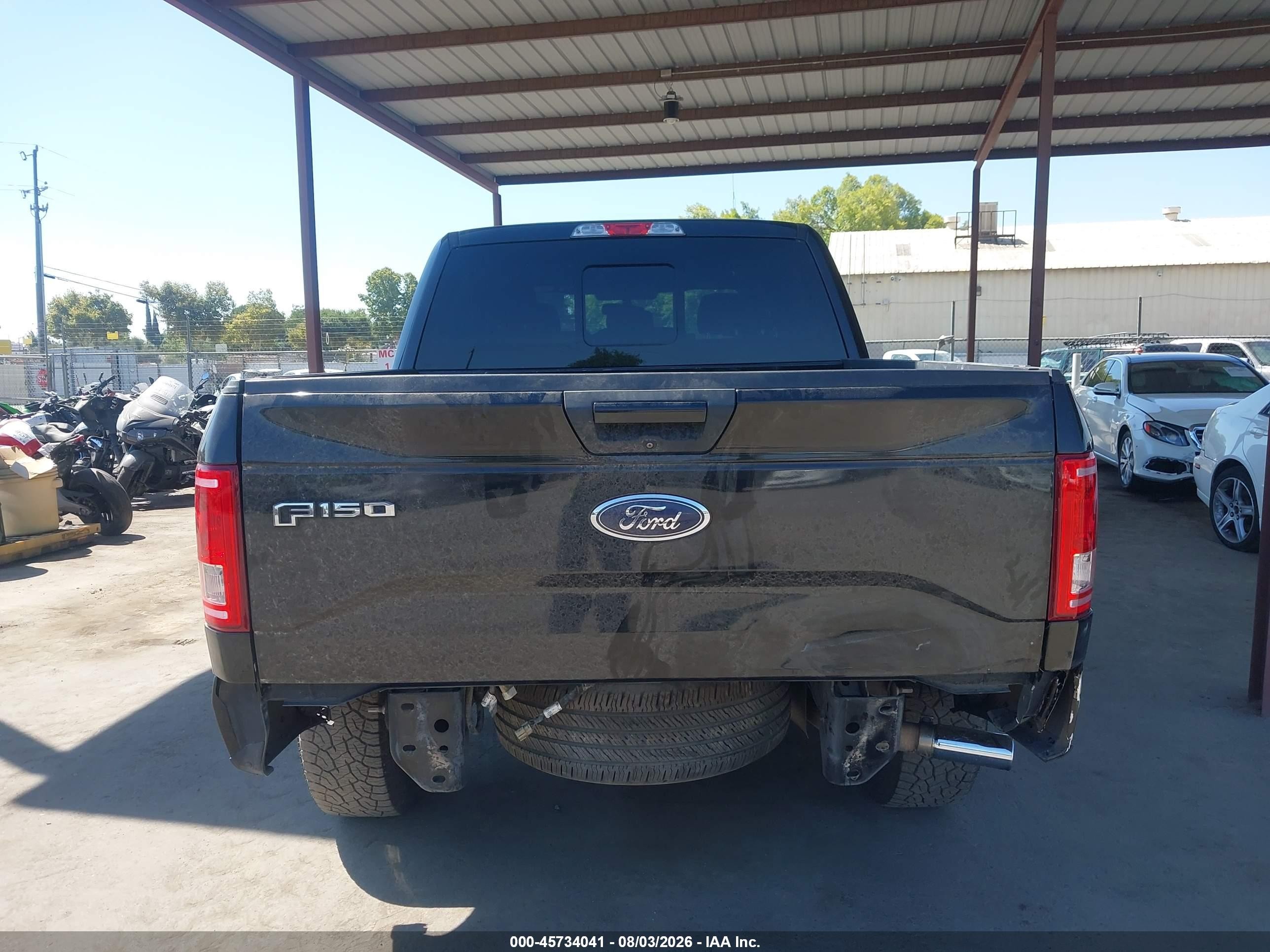 2015 Ford F-150 Xlt Черный vin: 1FTEW1CG8FKE70812