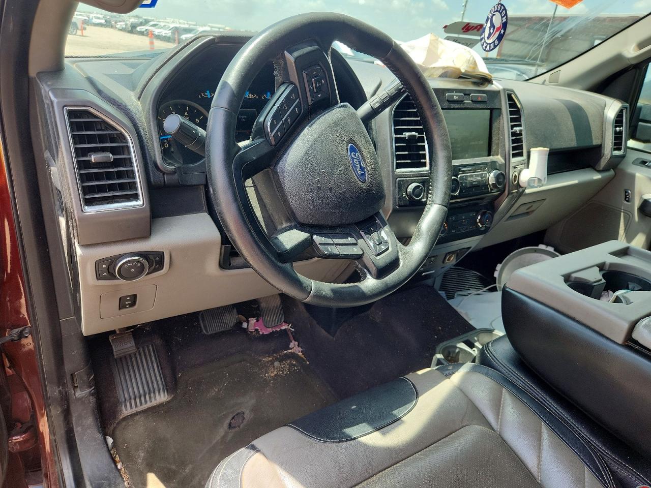 2015 Ford F150 Supercrew Burgundy vin: 1FTEW1CG8FKF15313