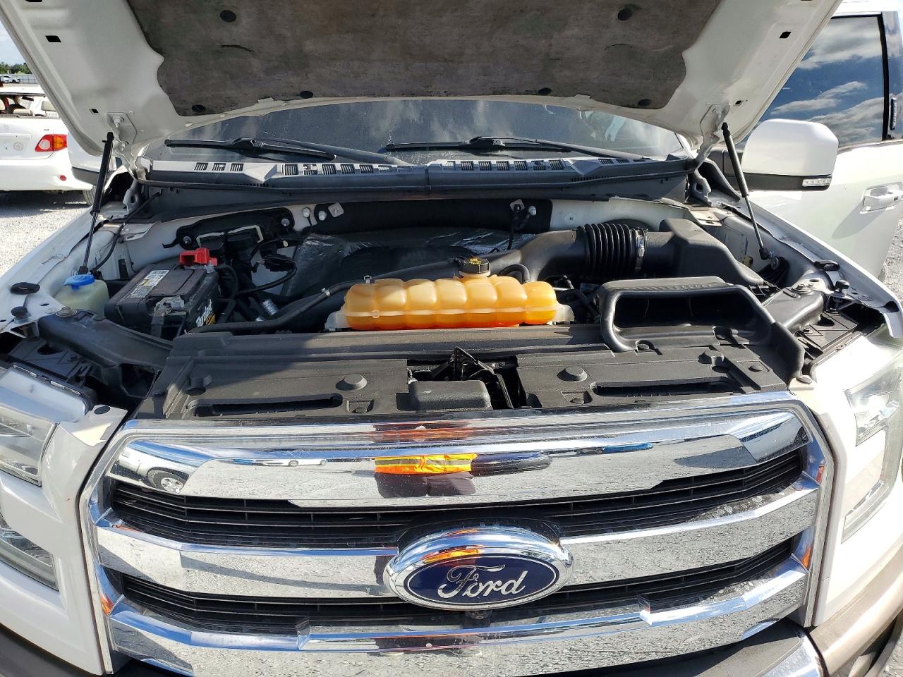 2015 Ford F150 Supercrew White vin: 1FTEW1CG9FFC47655
