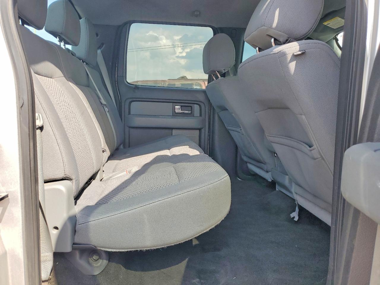 2012 Ford F150 Supercrew Silver vin: 1FTEW1CM0CFB26353