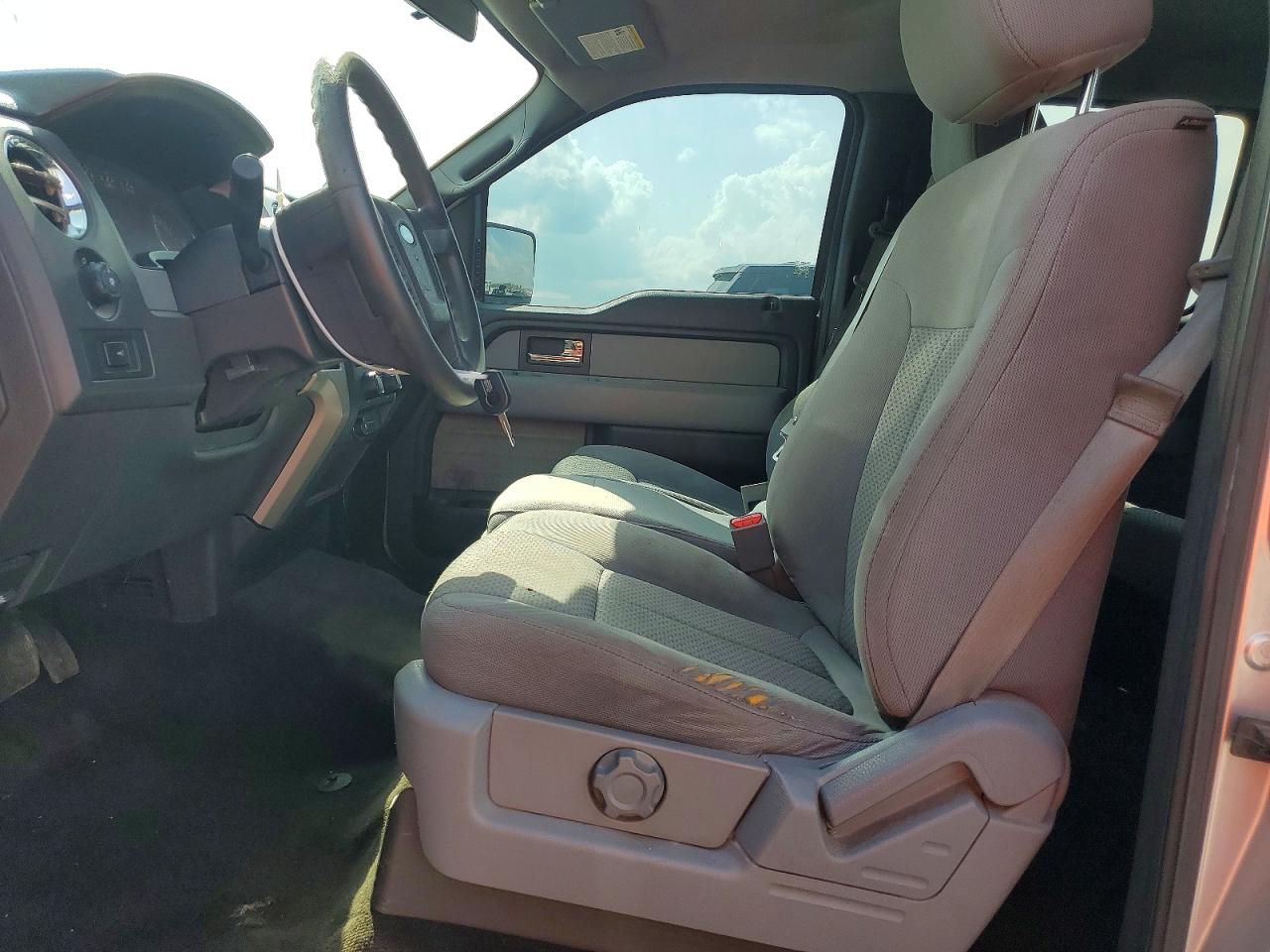 2012 Ford F150 Supercrew Silver vin: 1FTEW1CM0CFB26353