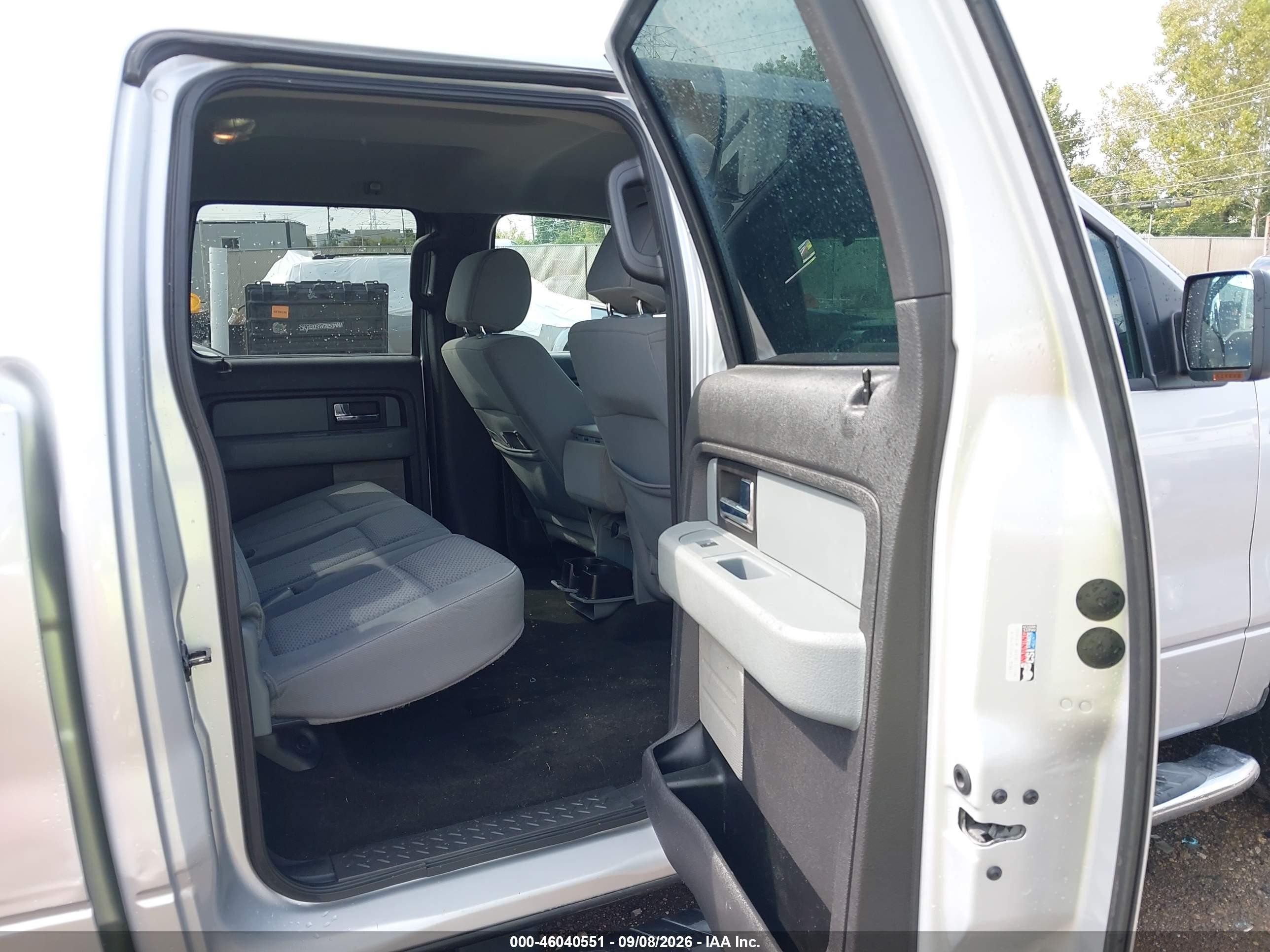2012 Ford F-150 Xlt Silver vin: 1FTEW1CM0CKD42601