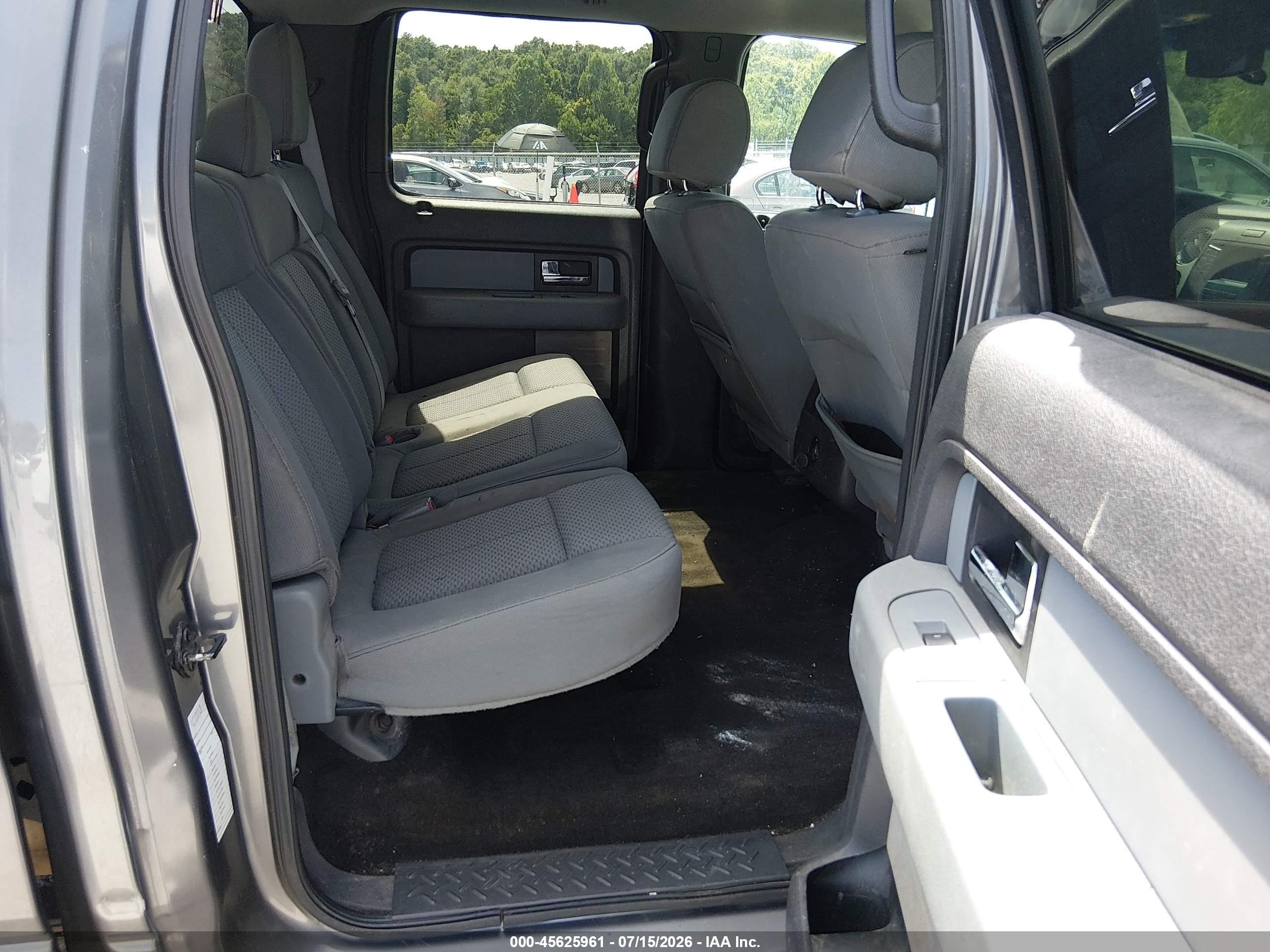 2013 Ford F-150 Xlt Gray vin: 1FTEW1CM0DKD61764