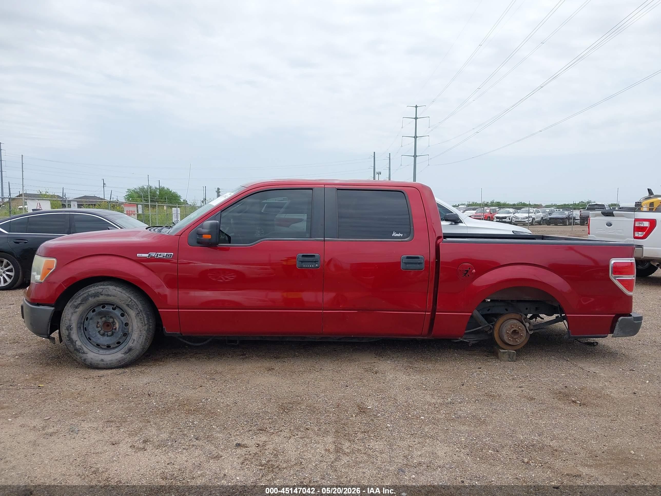 2014 Ford F-150 Xlt Красный vin: 1FTEW1CM0EFA48725