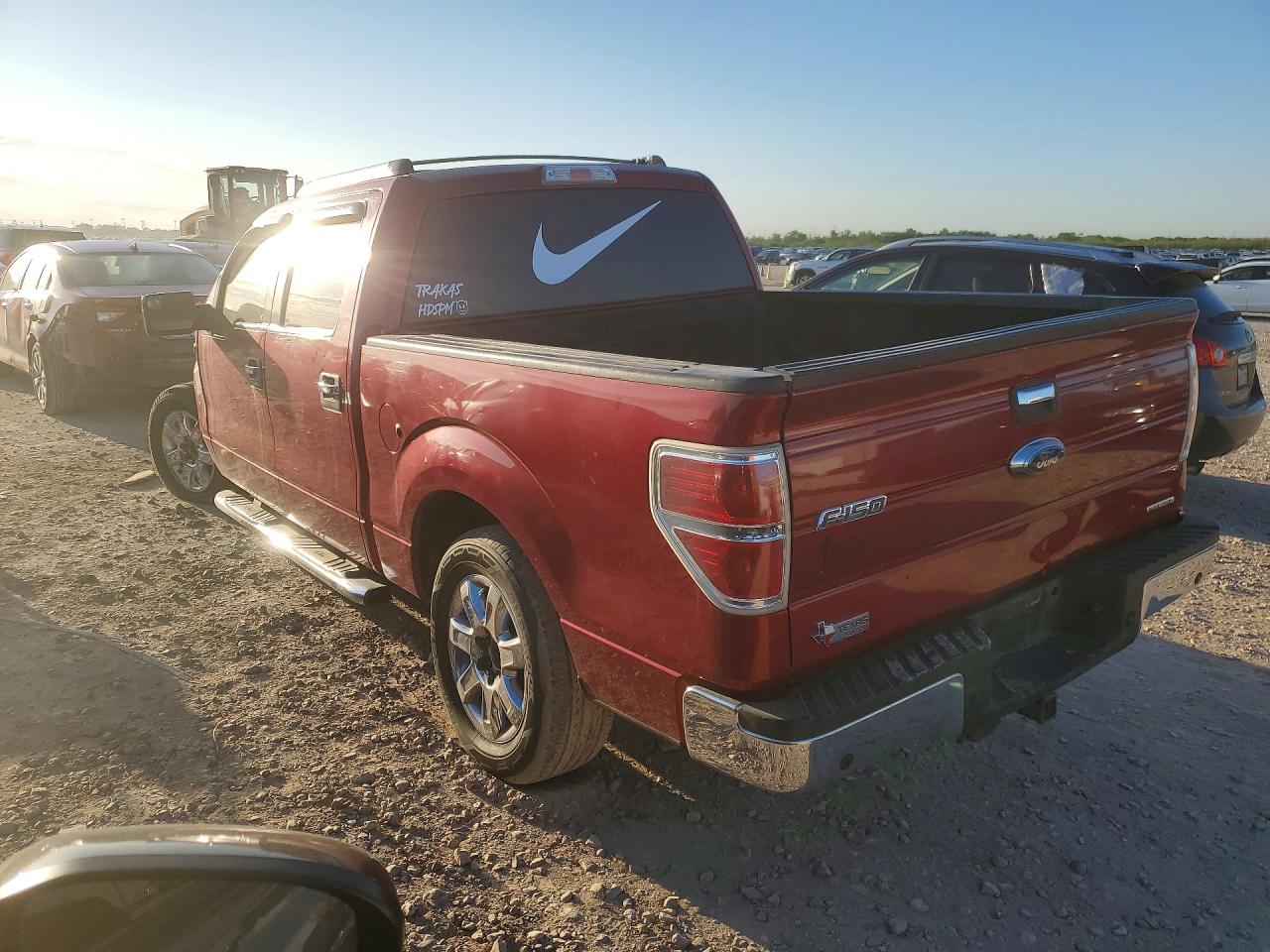 2013 Ford F150 Supercrew Maroon vin: 1FTEW1CM1DFE03660