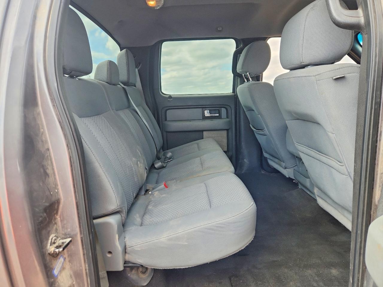 2013 Ford F150 Supercrew Gray vin: 1FTEW1CM1DKE16173