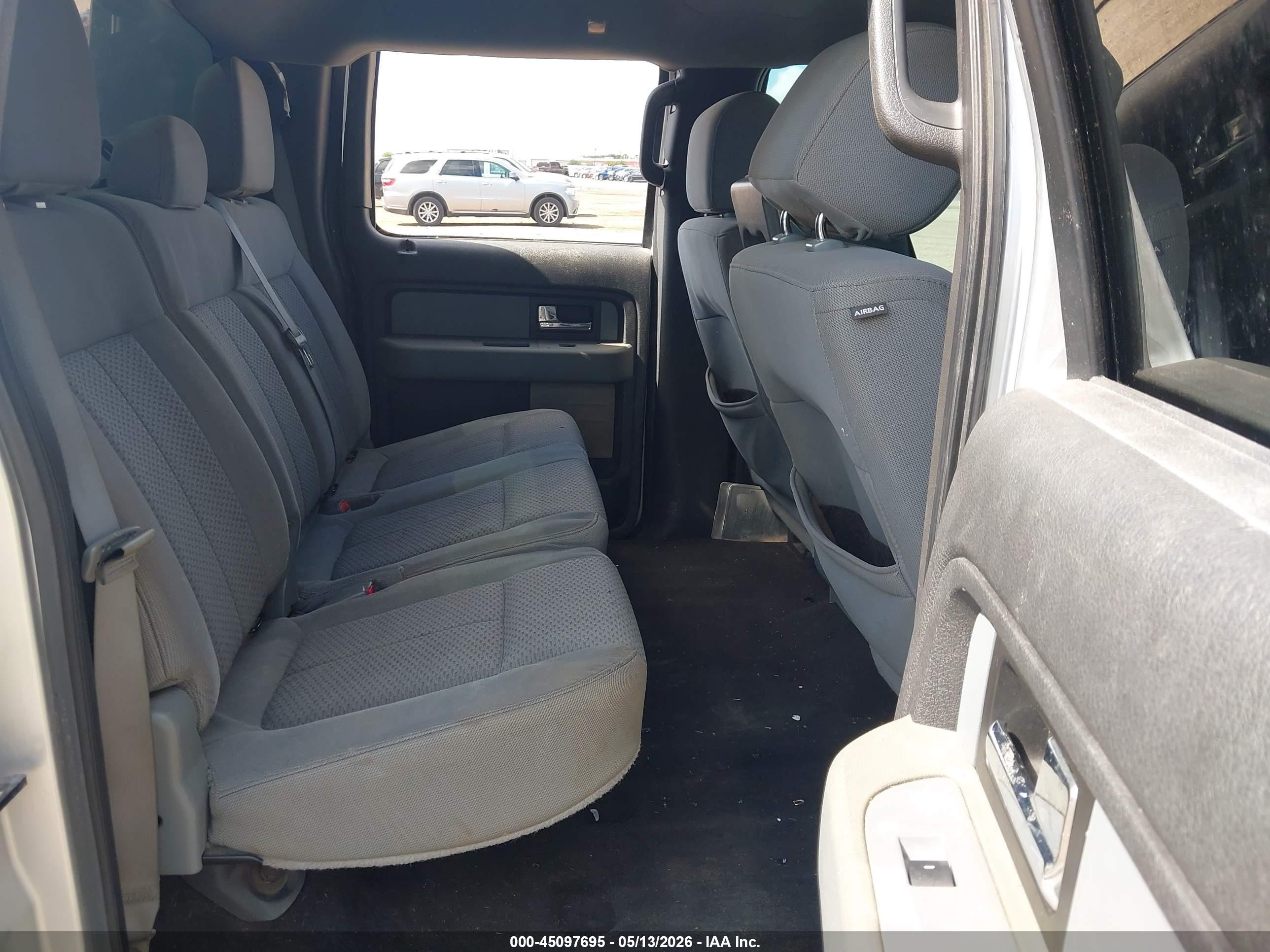 2014 Ford F-150 Xlt Silver vin: 1FTEW1CM1EFA48684
