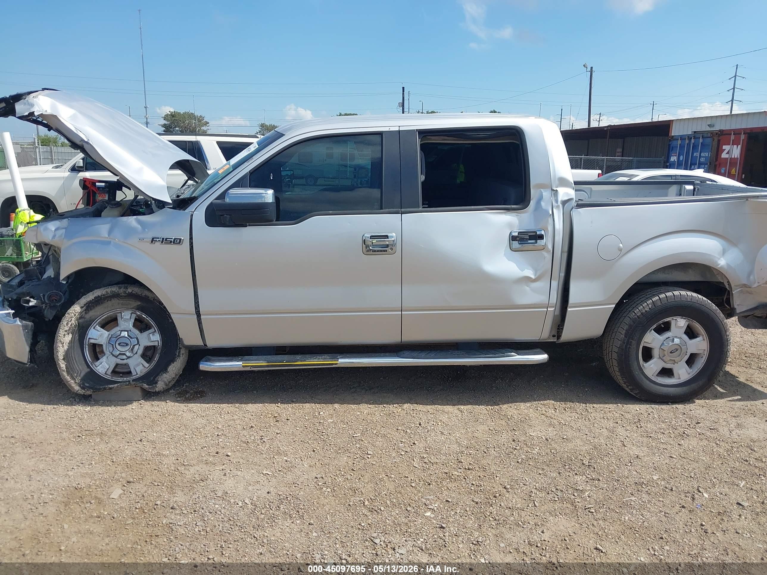 2014 Ford F-150 Xlt Silver vin: 1FTEW1CM1EFA48684