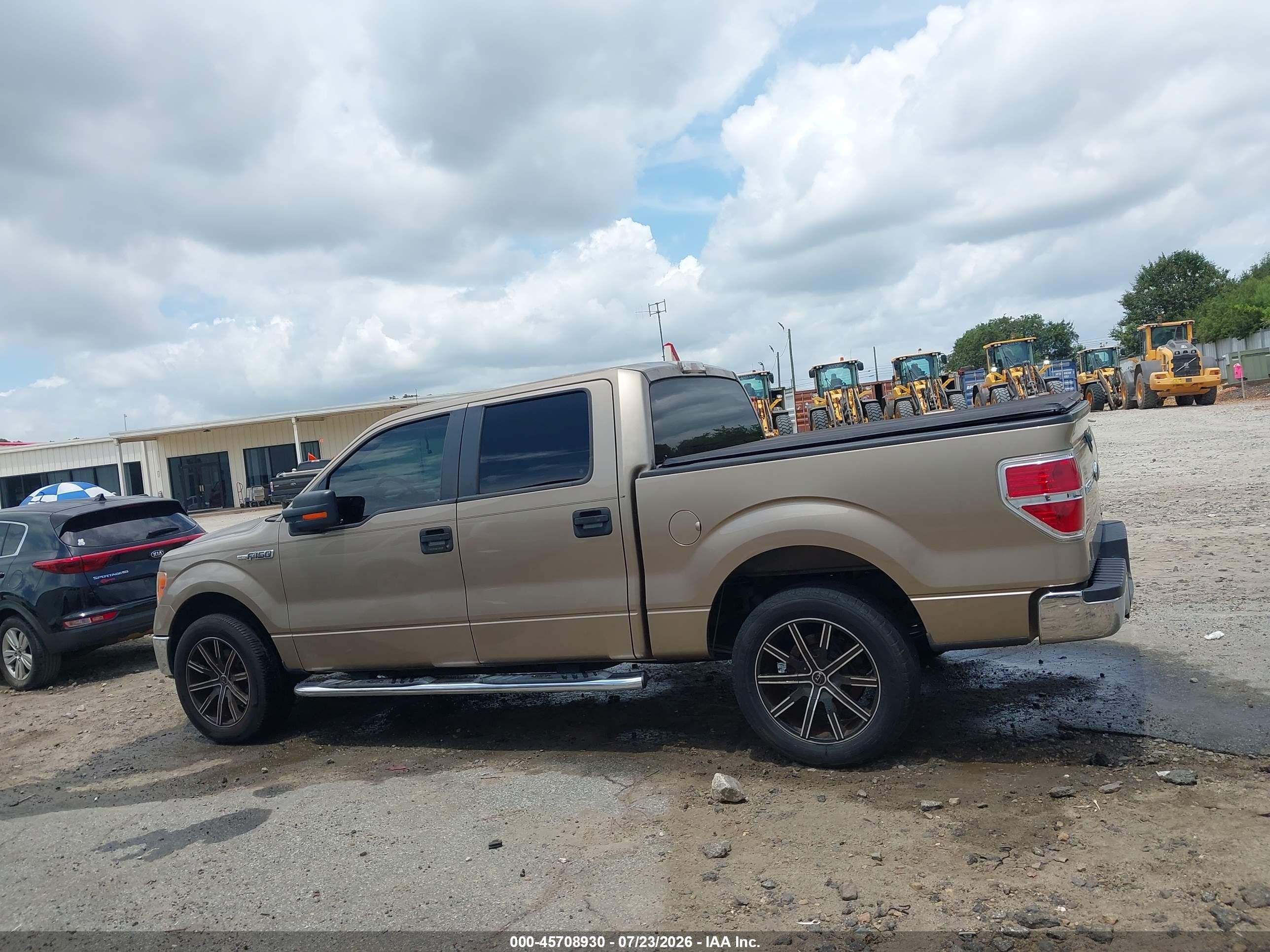 2013 Ford F-150 Xlt Gold vin: 1FTEW1CM2DFD77733