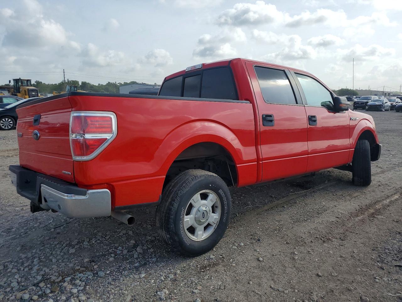 2014 Ford F150 Supercrew Red vin: 1FTEW1CM2EFA78244