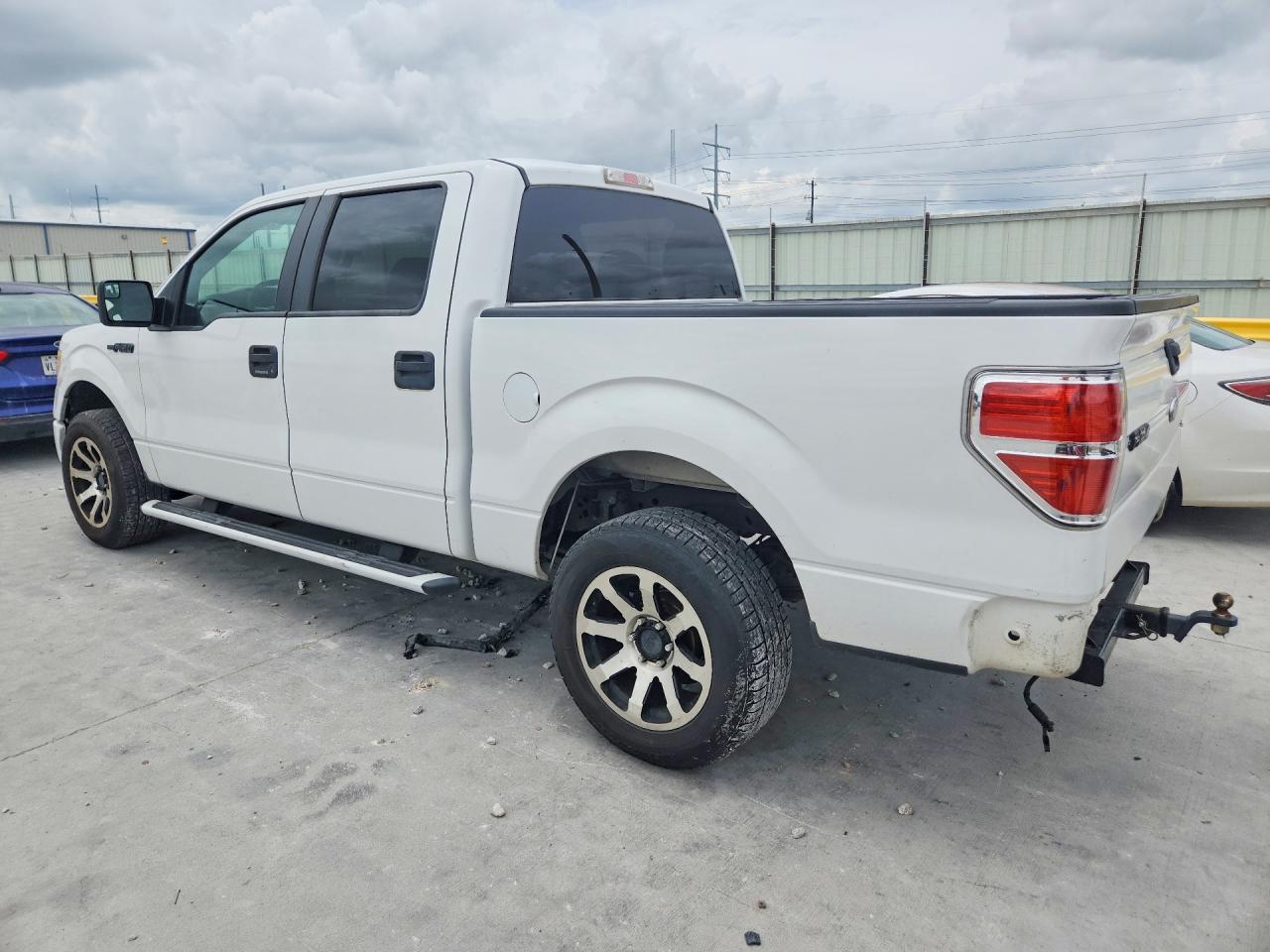2011 Ford F150 Supercrew White vin: 1FTEW1CM3BFA40842
