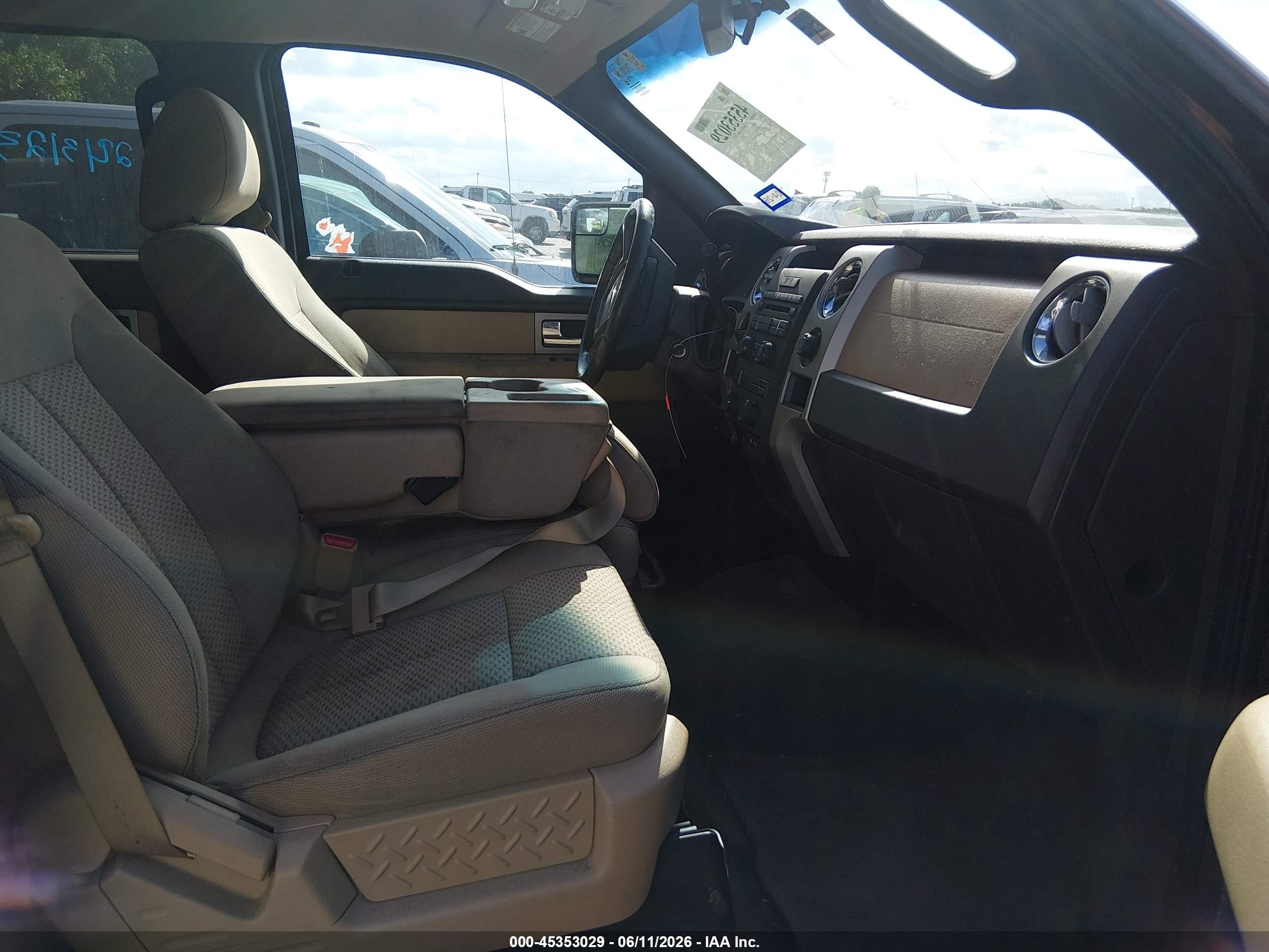 2011 Ford F-150 Xlt Brown vin: 1FTEW1CM3BFC21097
