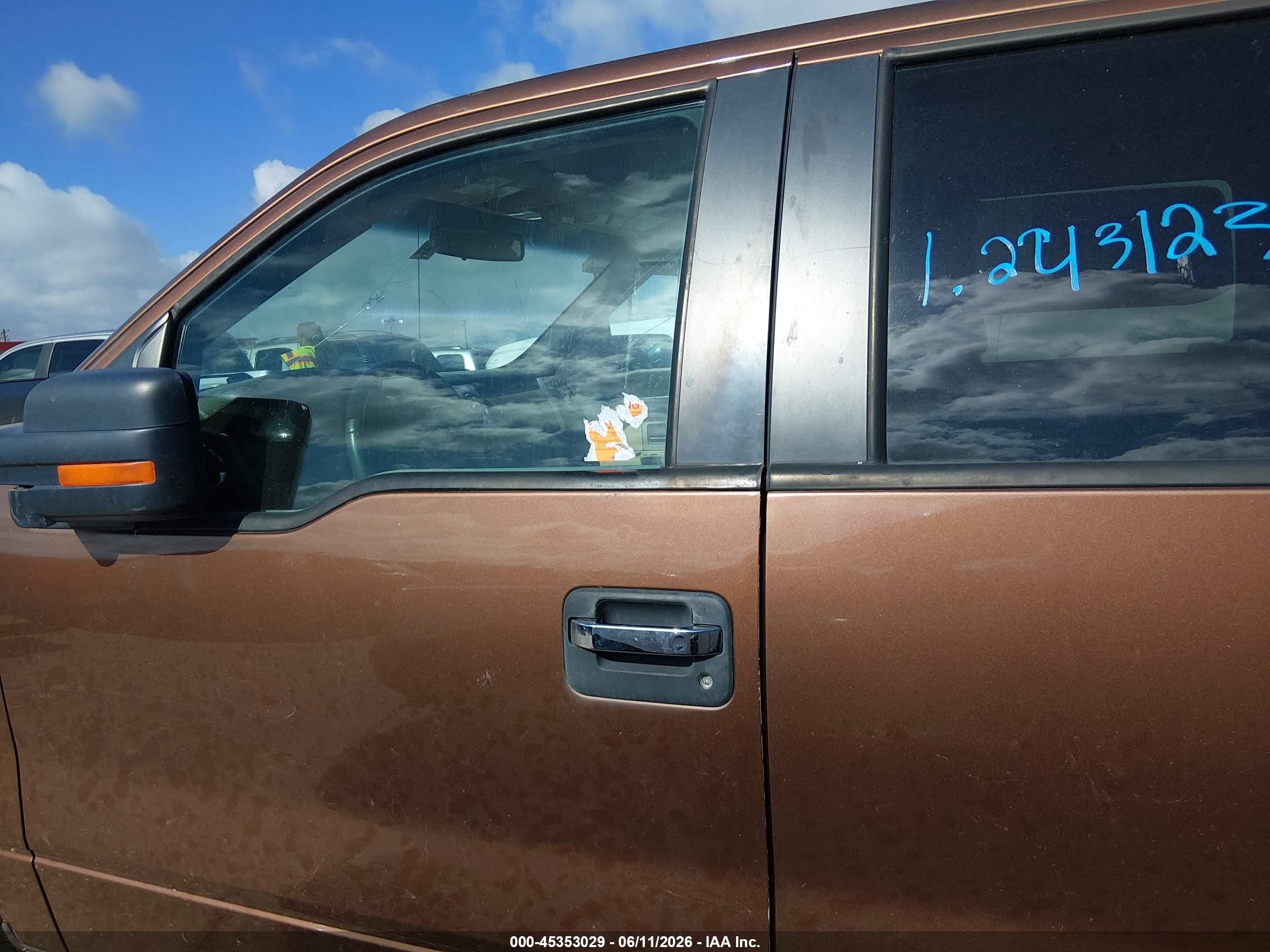 2011 Ford F-150 Xlt Brown vin: 1FTEW1CM3BFC21097